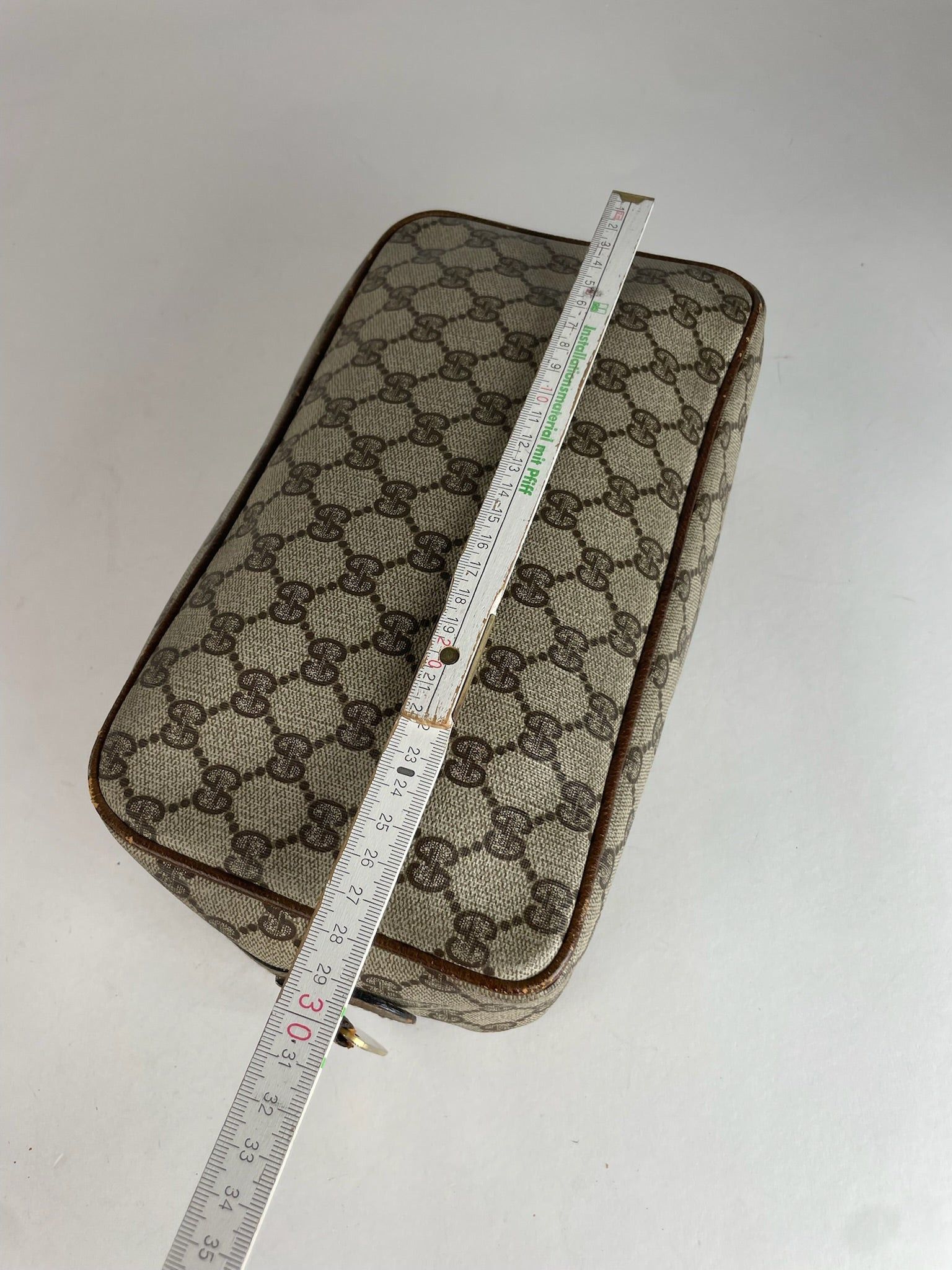 Gucci Vintage Monogram Leather Clutch Brown Grey Size ONE SIZE - 6 Thumbnail