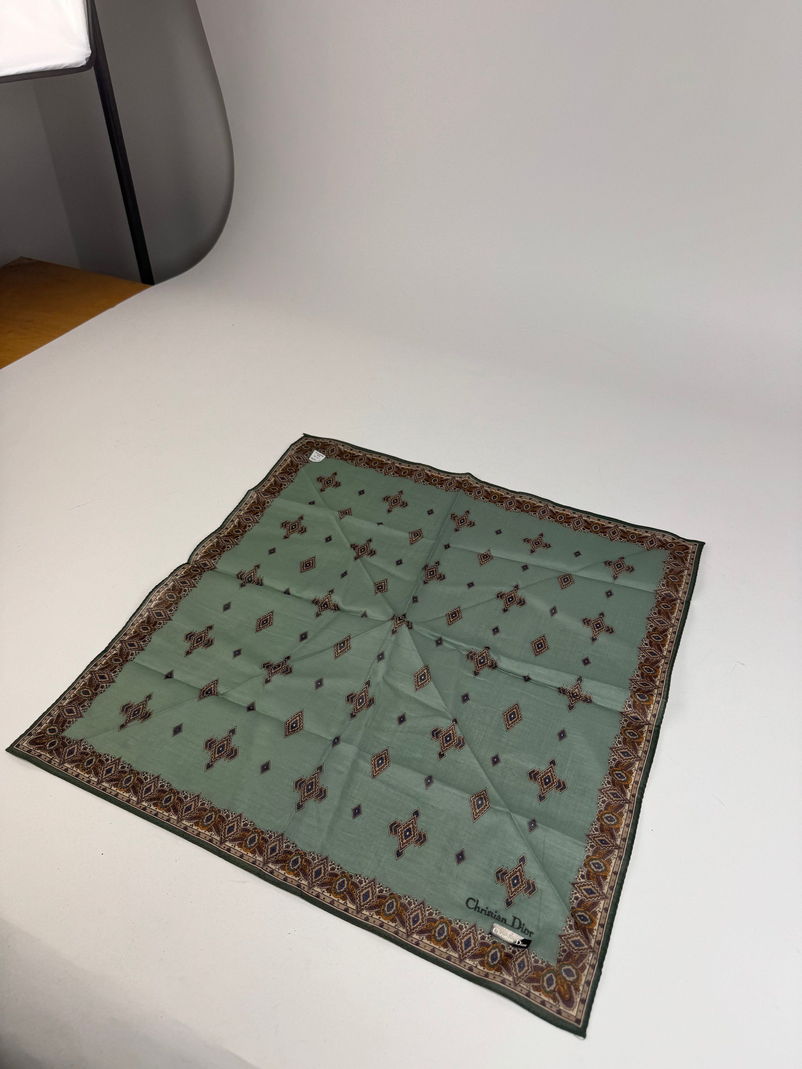 Dior Vintage Scarf Green Gold Size ONE SIZE - 4 Thumbnail