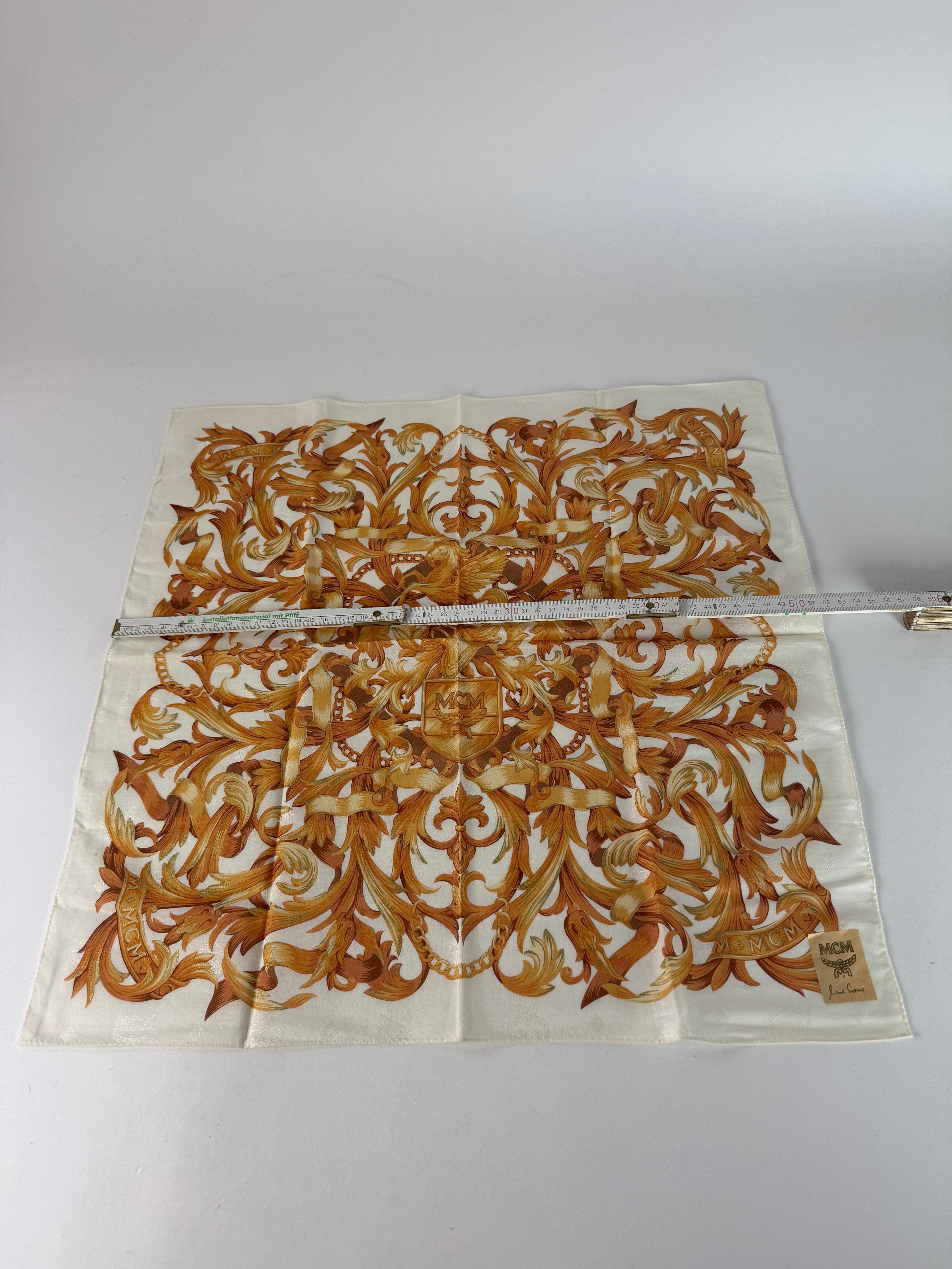 MCM Vintage Scarf White Gold Size ONE SIZE - 8 Thumbnail