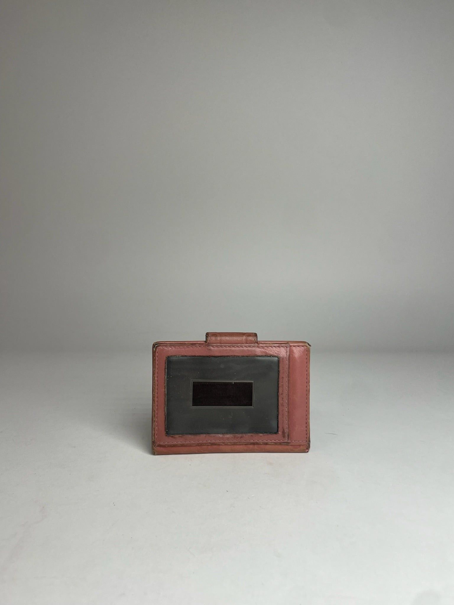 Gucci Vintage Monogram Leather Card Holder Pink Size ONE SIZE - 6 Thumbnail