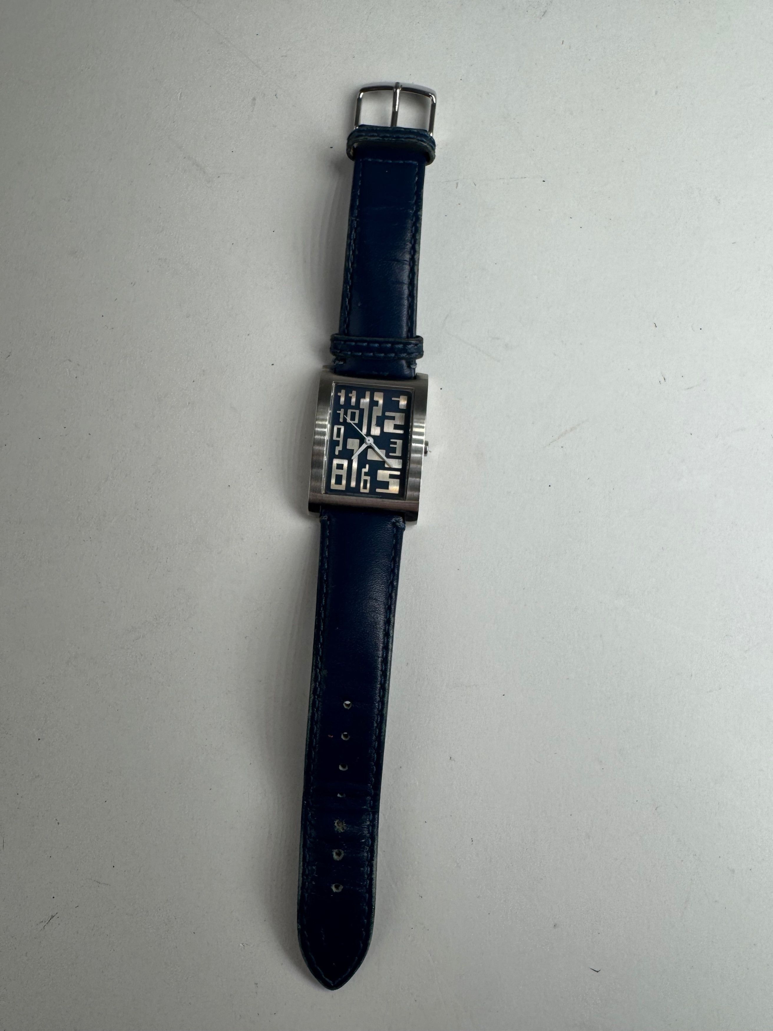Jean Paul Gaultier Vintage Quartz Watch Navy silver Size ONE SIZE - 8 Thumbnail
