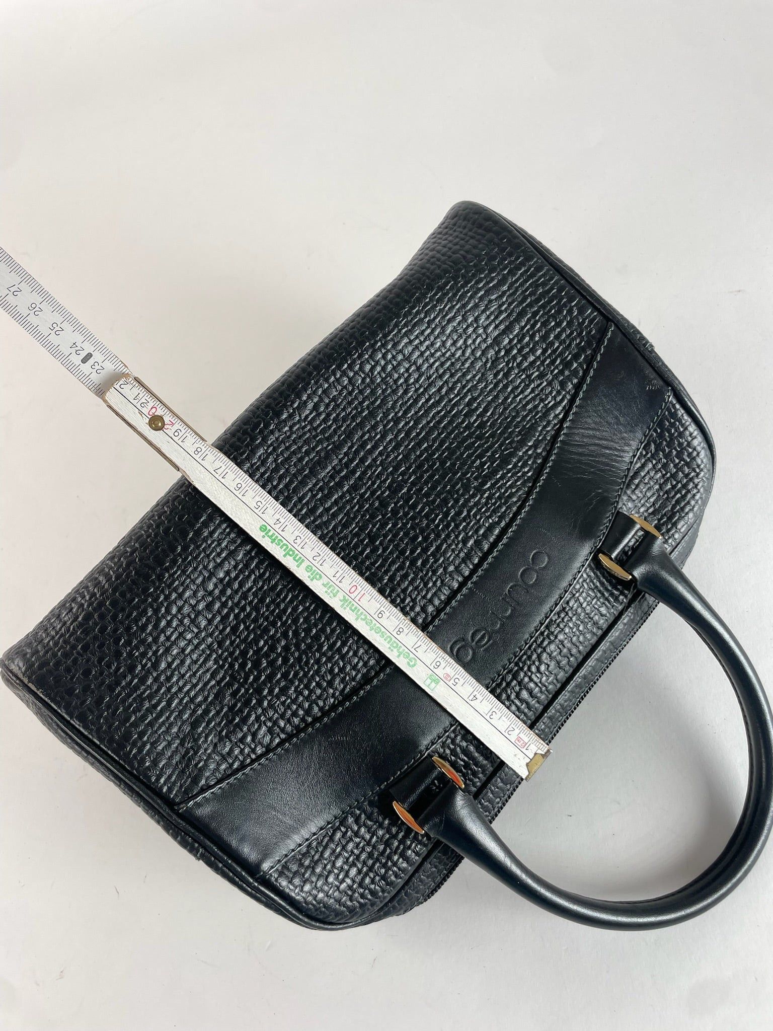 Courreges Vintage Leather Handbag Black Size ONE SIZE - 14 Thumbnail