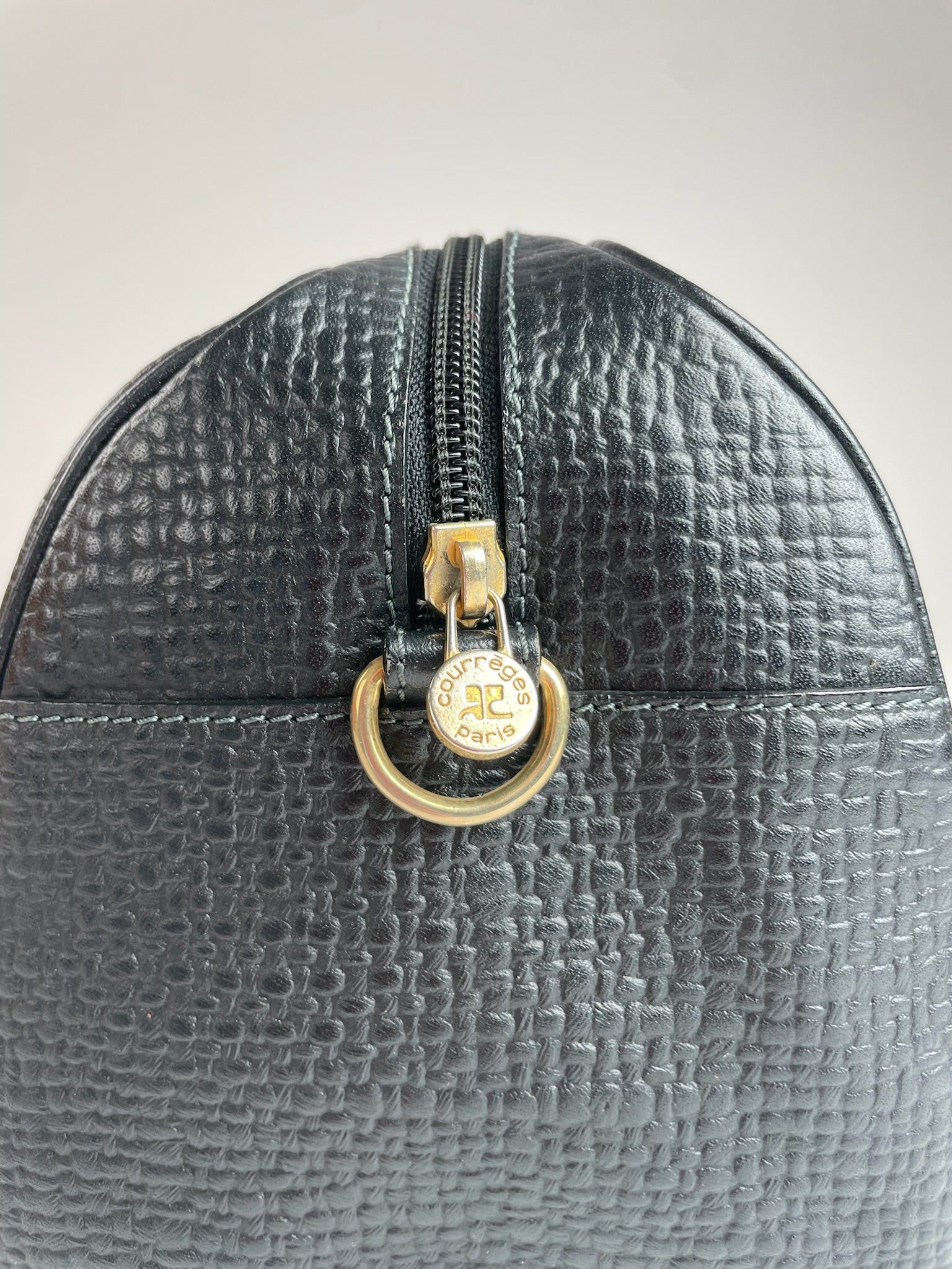 Courreges Vintage Leather Handbag Black Size ONE SIZE - 8 Thumbnail