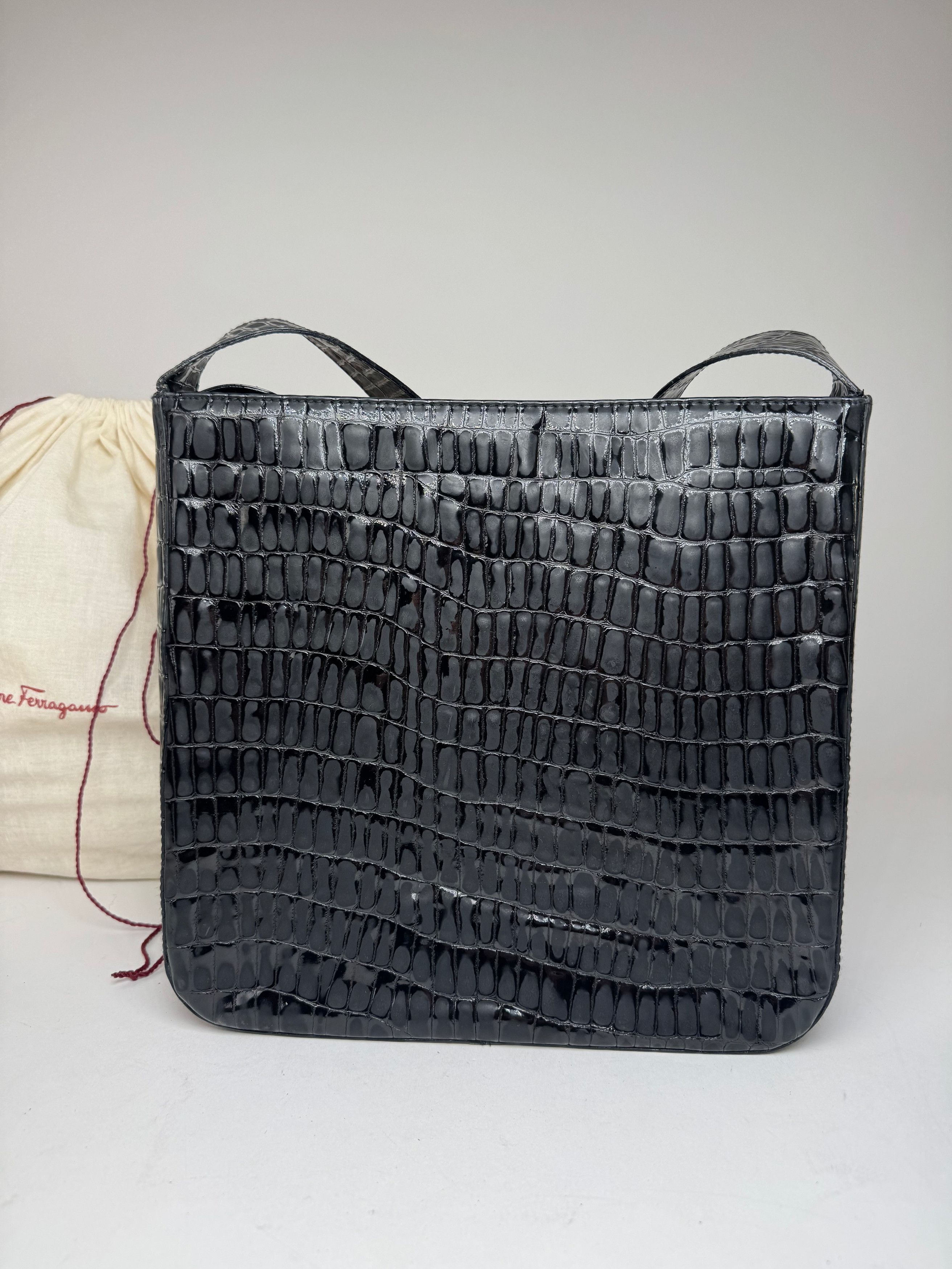 Salvatore Ferragamo Vintage Crocodile Emblossed Leather Bag Black Size ONE SIZE - 14 Thumbnail