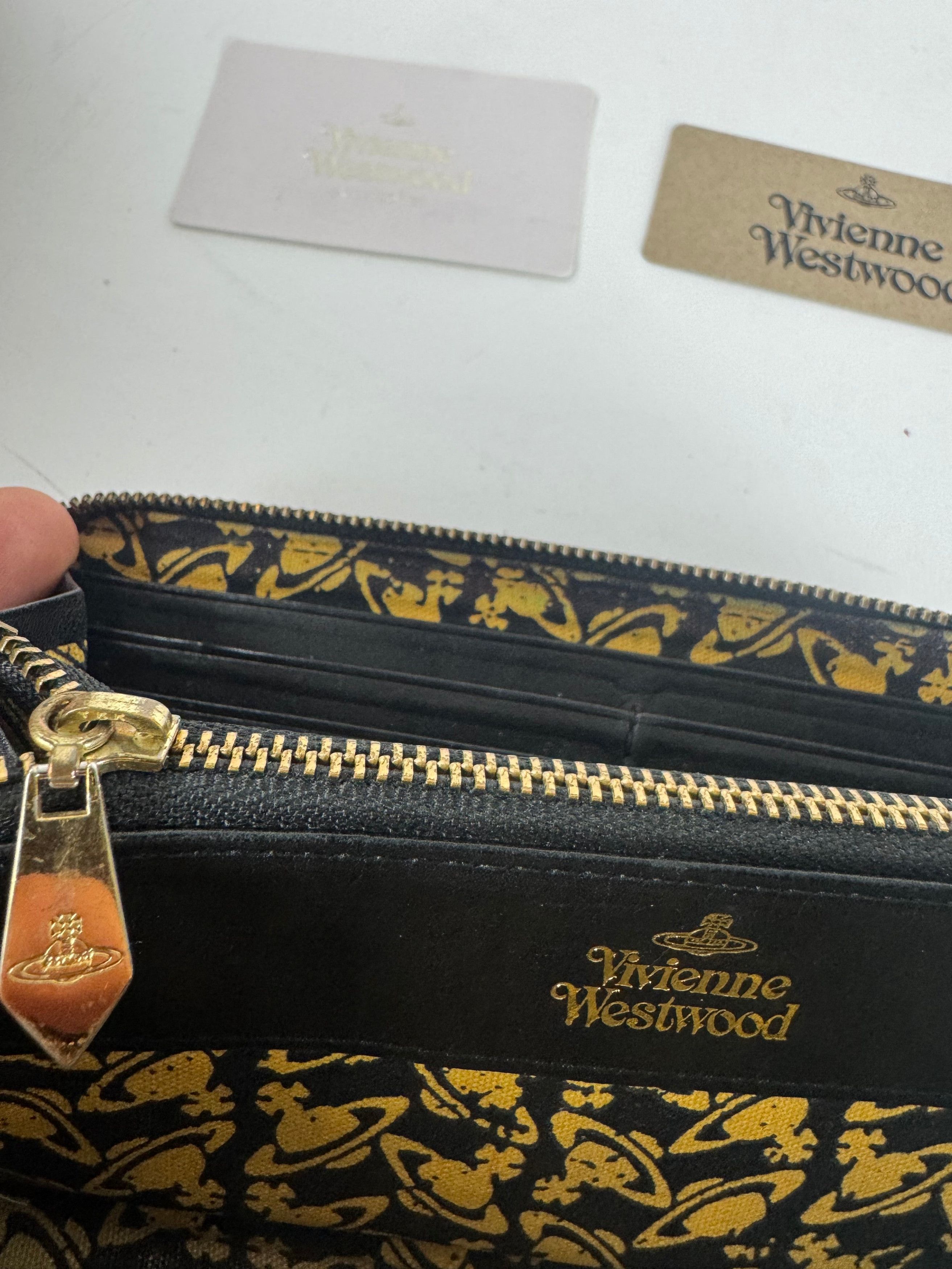 Vivienne Westwood Vintage Leather Zippy Wallet Black Size ONE SIZE - 5 Thumbnail