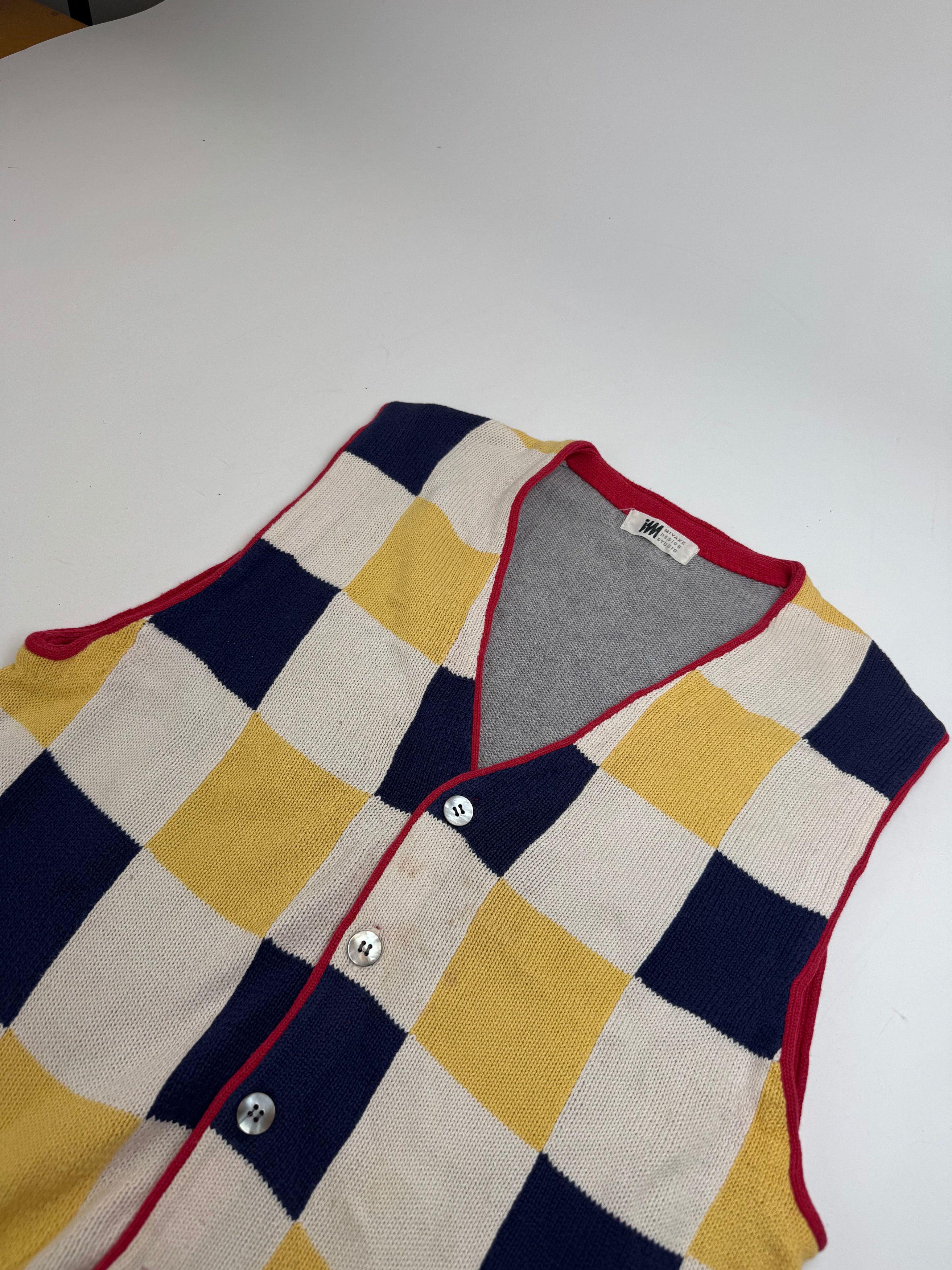 Issey Miyake Vintage Checked West beige black red yellow Size L / US 10 / IT 46 - 5 Thumbnail