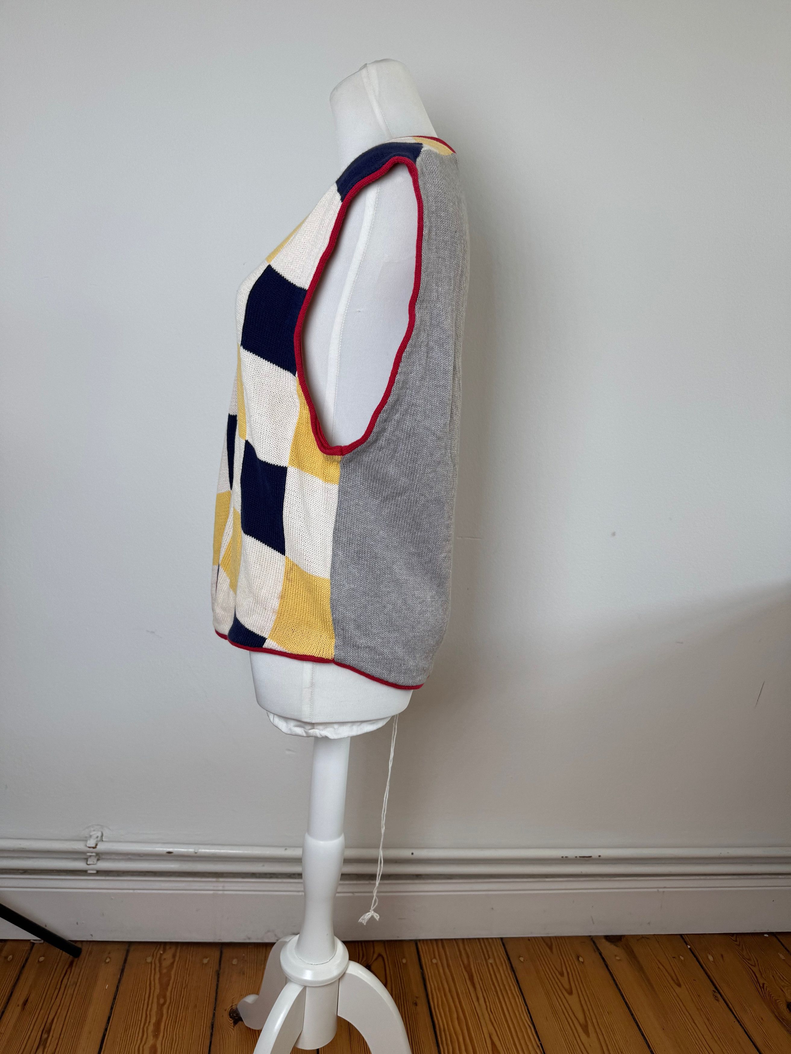 Issey Miyake Vintage Checked West beige black red yellow Size L / US 10 / IT 46 - 2 Thumbnail