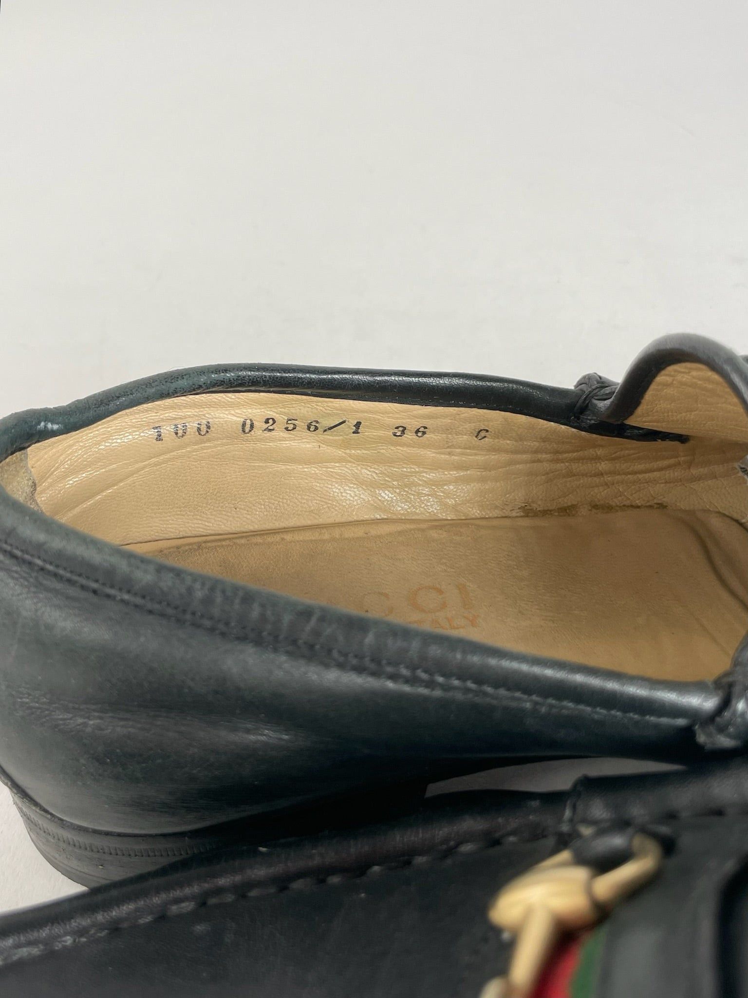Gucci Vintage Horsebit Leather Loafer Black 36C Size US 5 / IT 35 - 2 Thumbnail