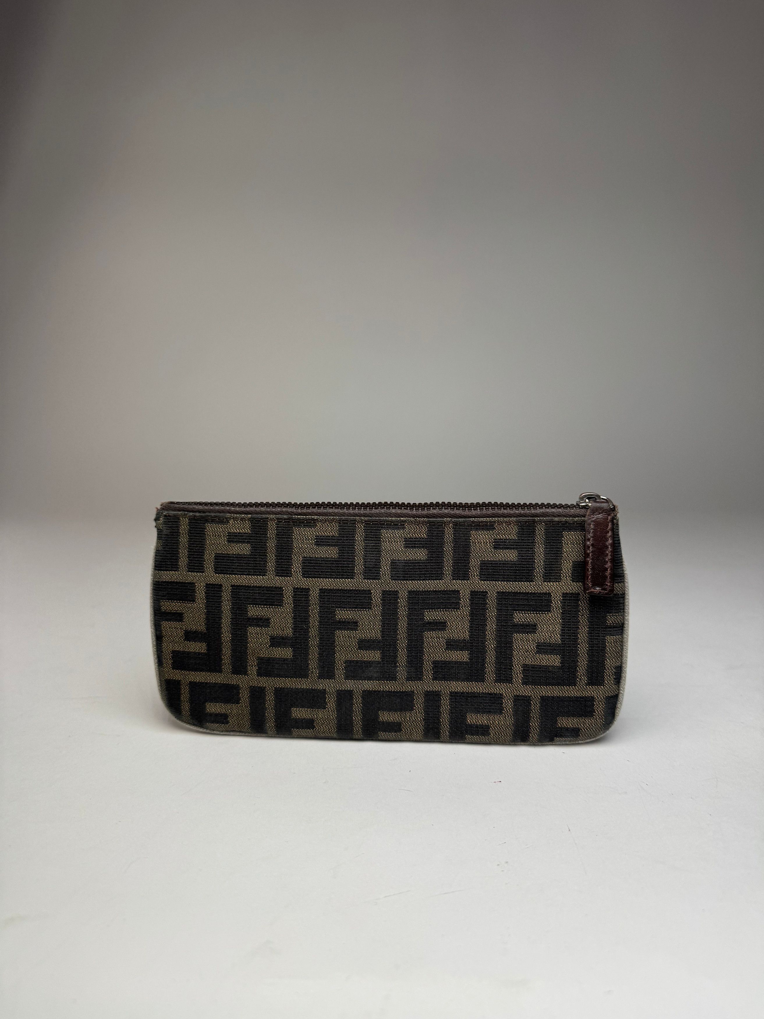 Fendi Vintage Monogram Card Holder / Clutch Brown Size ONE SIZE - 7 Thumbnail