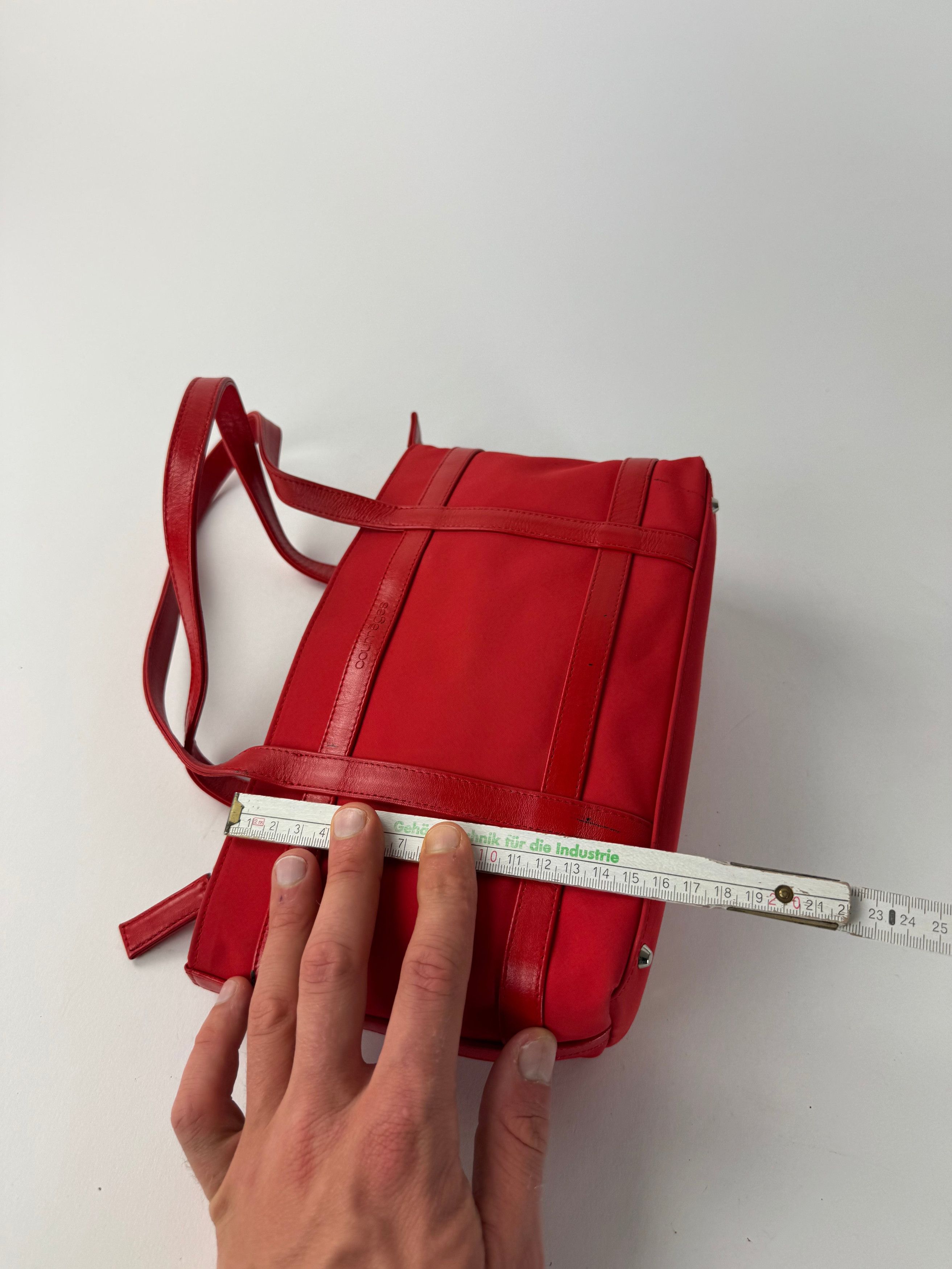 Courreges Vintage Polyester Patent Leather Handbag Red Size ONE SIZE - 9 Thumbnail