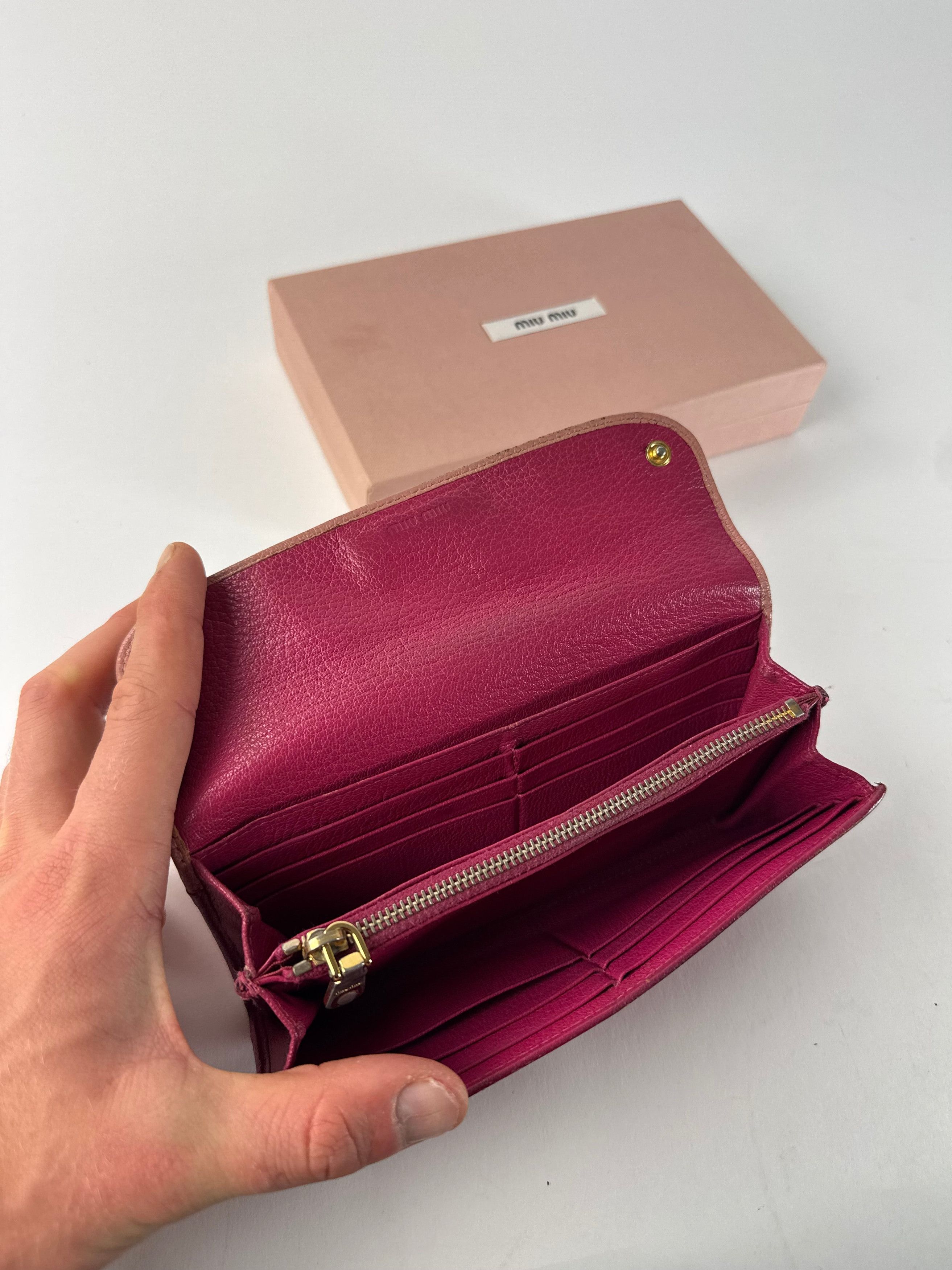 Miu Miu Vintage Leather Wallet Pink Size ONE SIZE - 4 Thumbnail