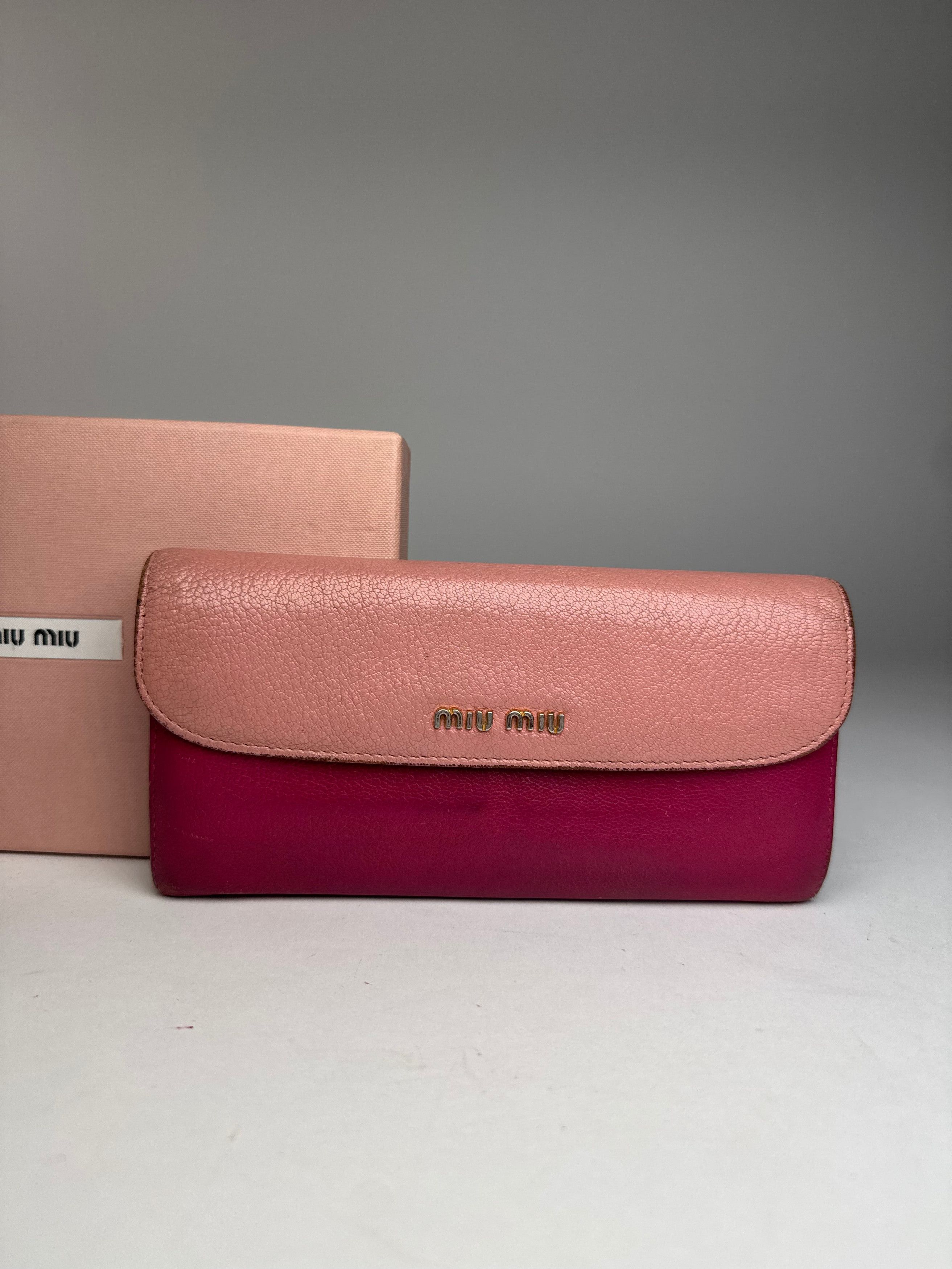 Miu Miu Vintage Leather Wallet Pink Size ONE SIZE - 7 Thumbnail