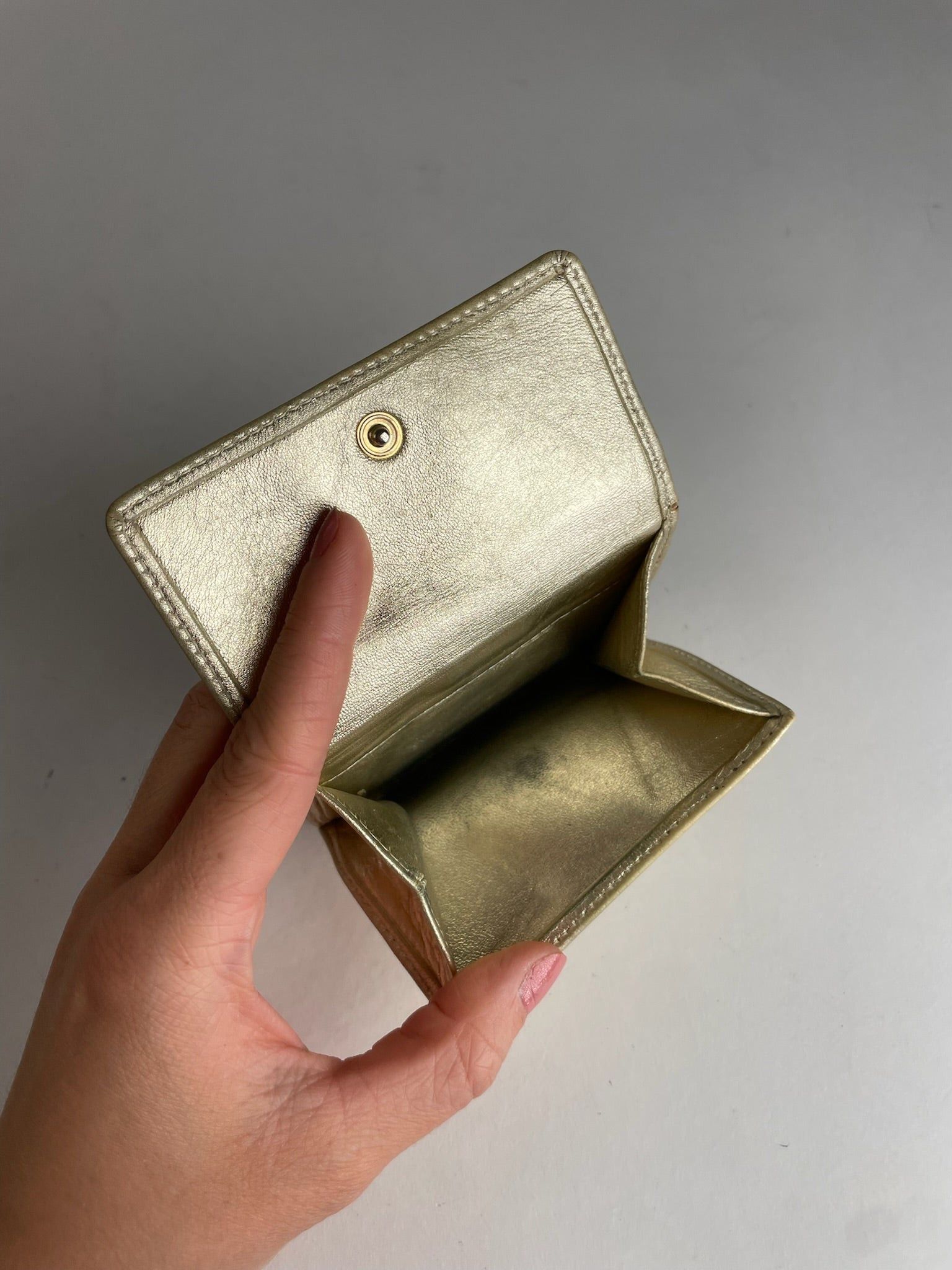 Loewe Vintage Madrid Anagram Leather Wallet Gold Size ONE SIZE - 3 Thumbnail