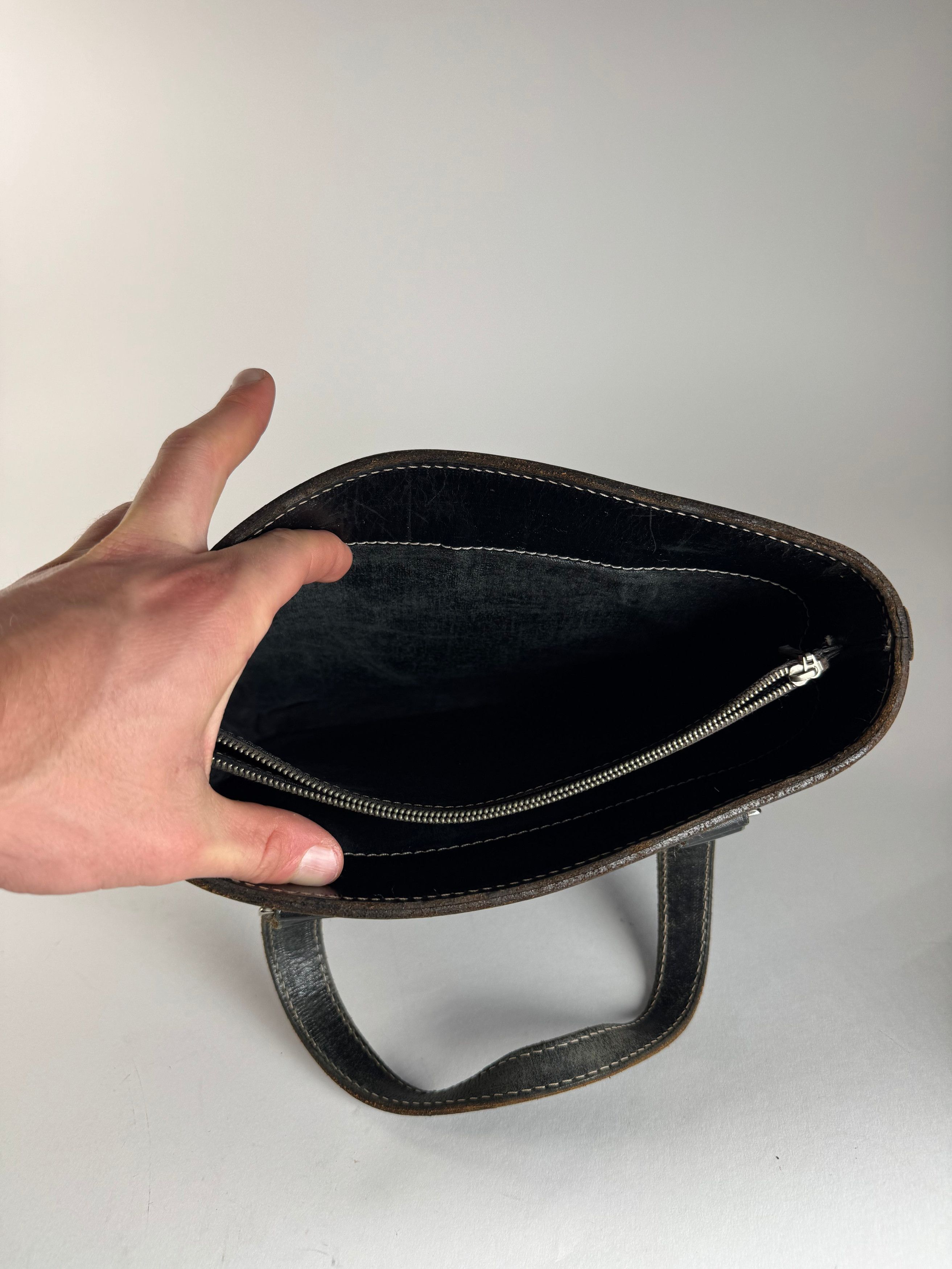 Courreges Vintage Leather Bucket Bag Black Size ONE SIZE - 3 Thumbnail