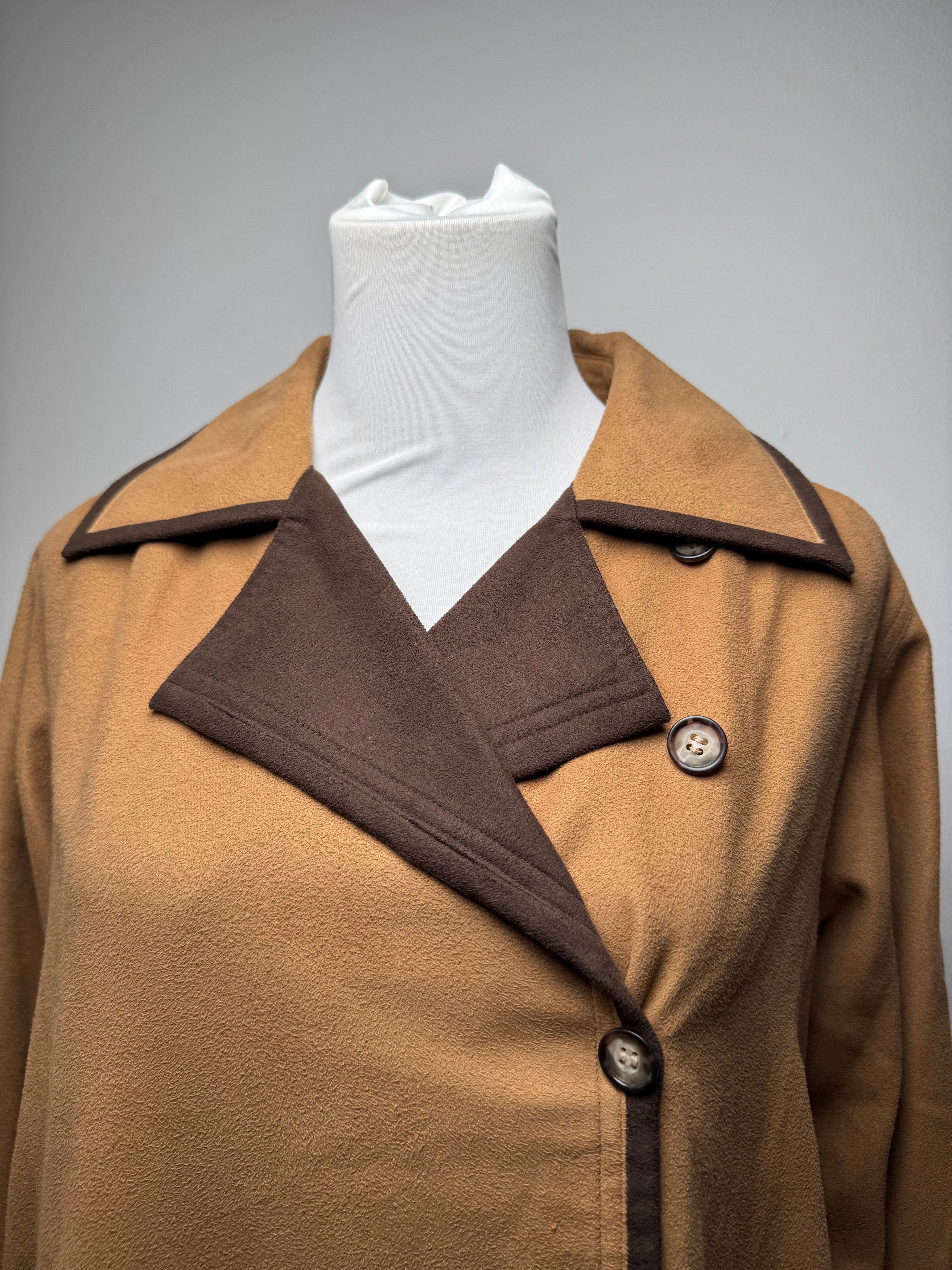 Other Vintage Yves Saint Laurent Suede Coat Camel M Size M / US 6-8 / IT 42-44 - 7 Thumbnail