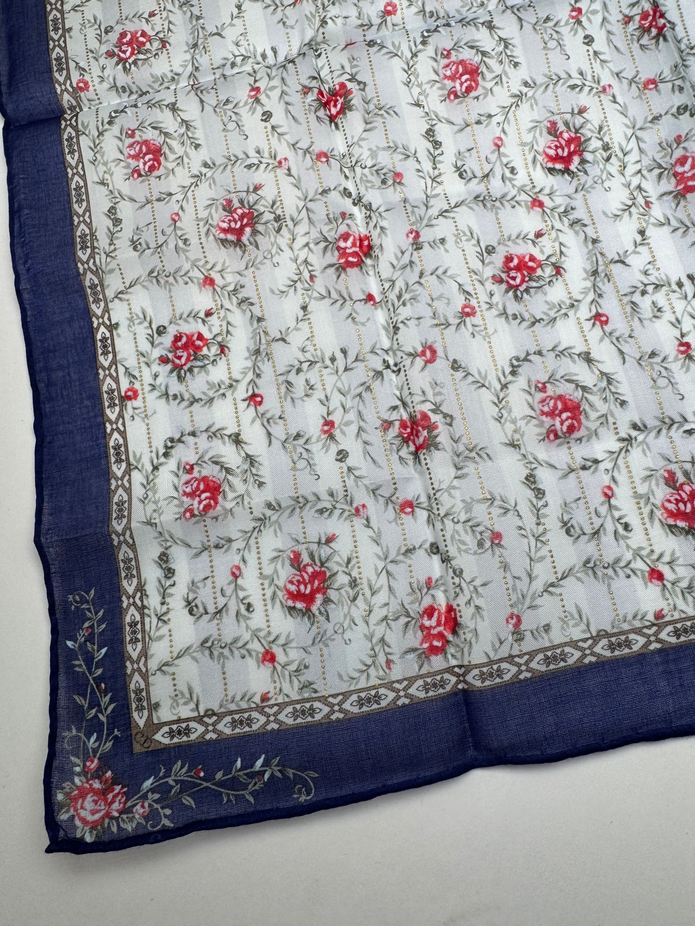 Dior Vintage Floral Scarf Blue Size ONE SIZE - 5 Thumbnail
