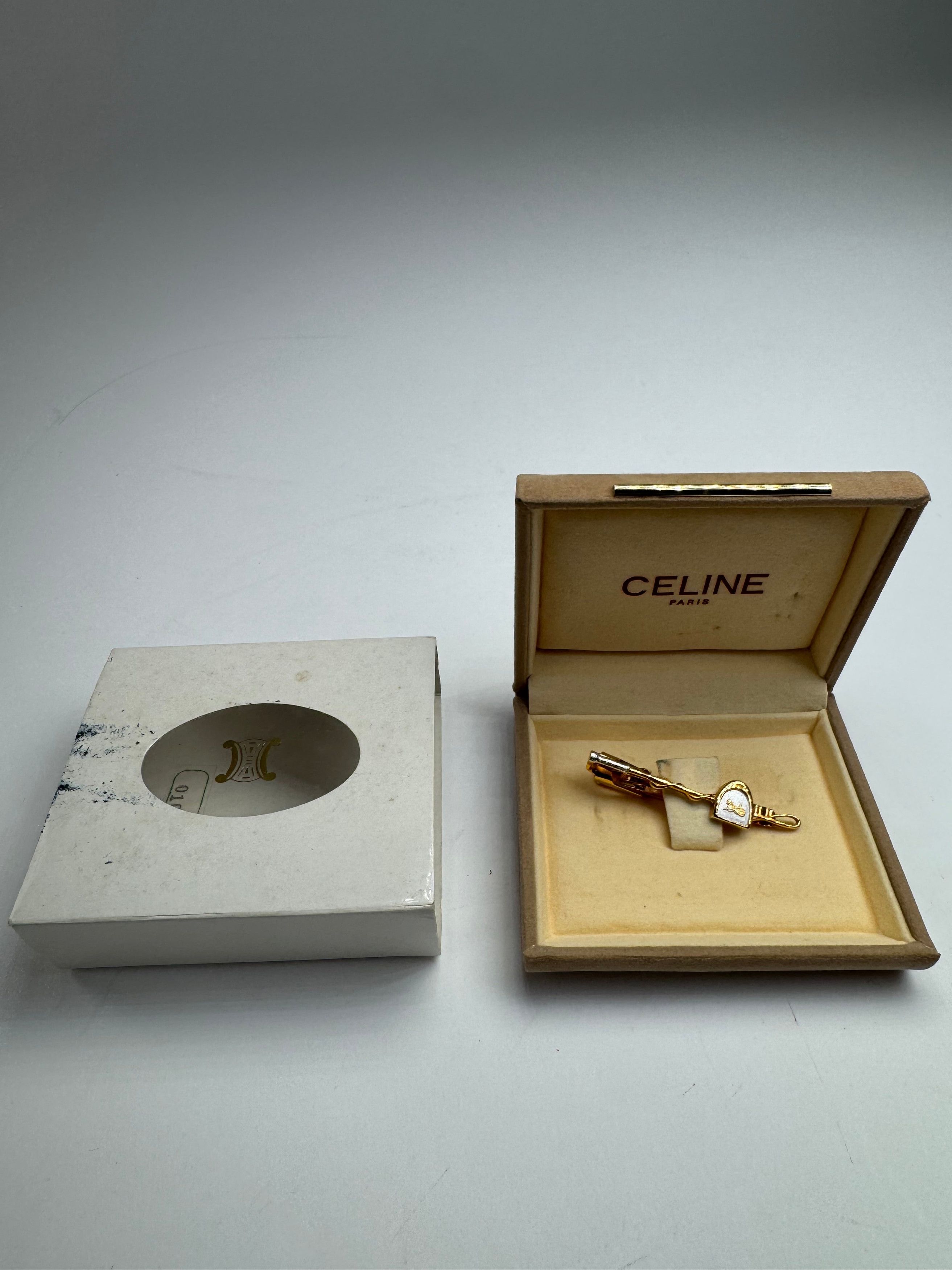 Celine Vintage Paris Carriage Logo Clamp Golden Size ONE SIZE - 2 Thumbnail