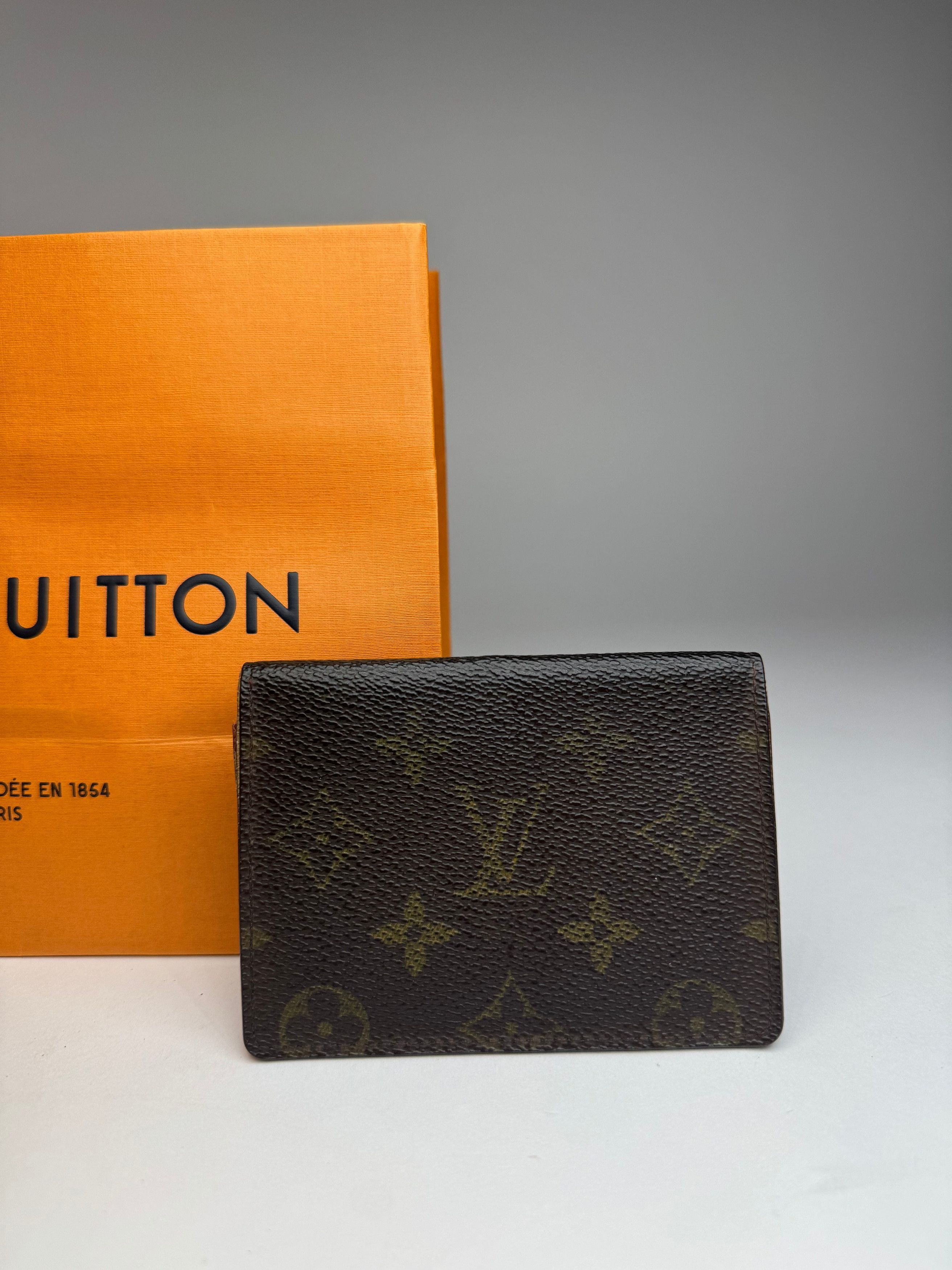 Louis Vuitton Vintage Flapable Card Holder Brown Size ONE SIZE - 8 Thumbnail
