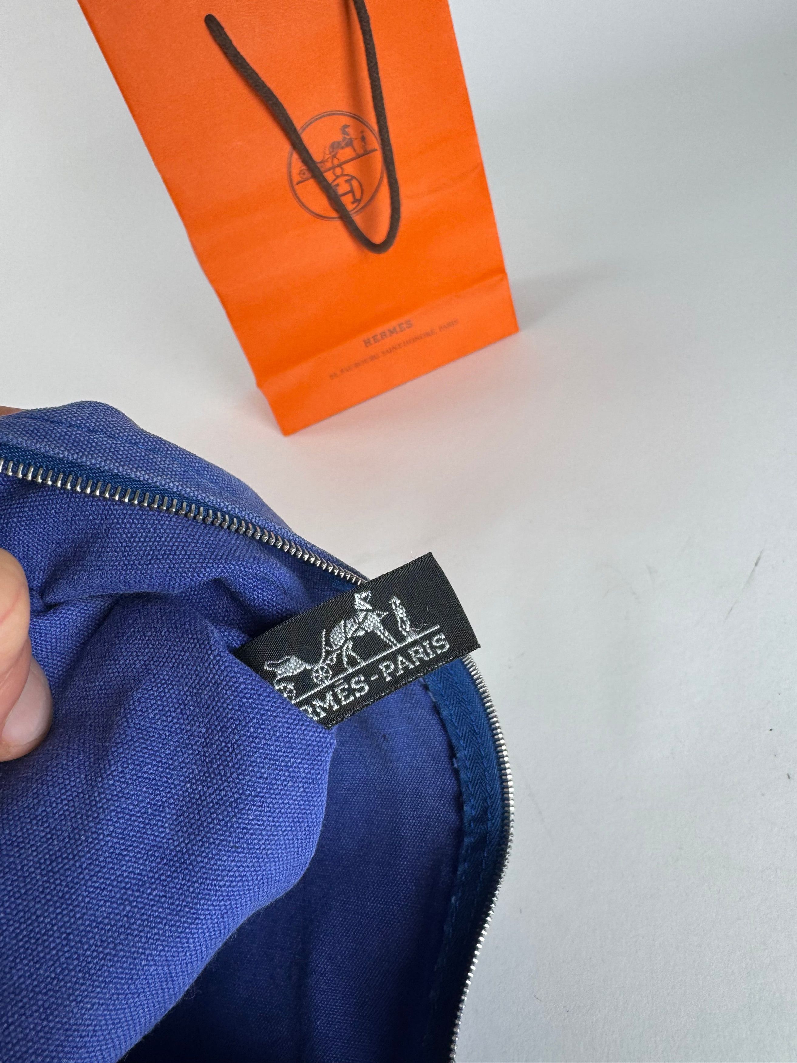 Other Vintage Hermes Canvas Clutch Cosmetic Bag Blue Size ONE SIZE - 4 Thumbnail