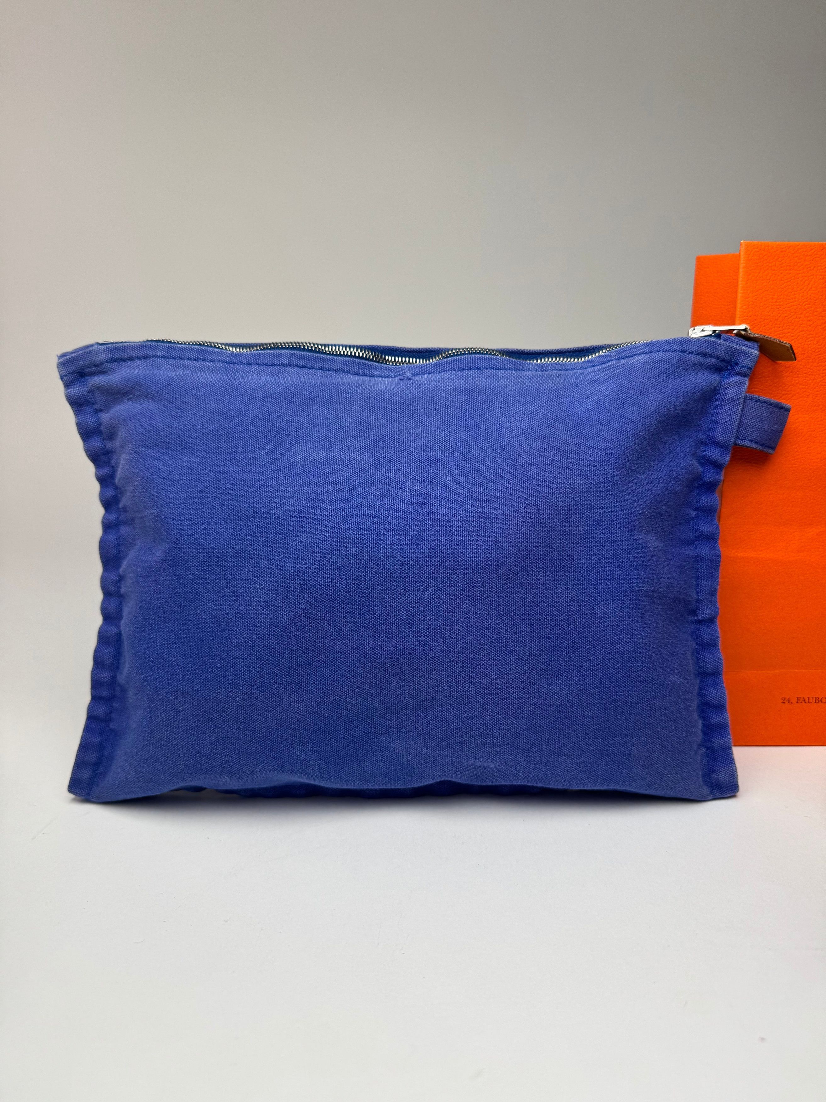 Other Vintage Hermes Canvas Clutch Cosmetic Bag Blue Size ONE SIZE - 8 Thumbnail