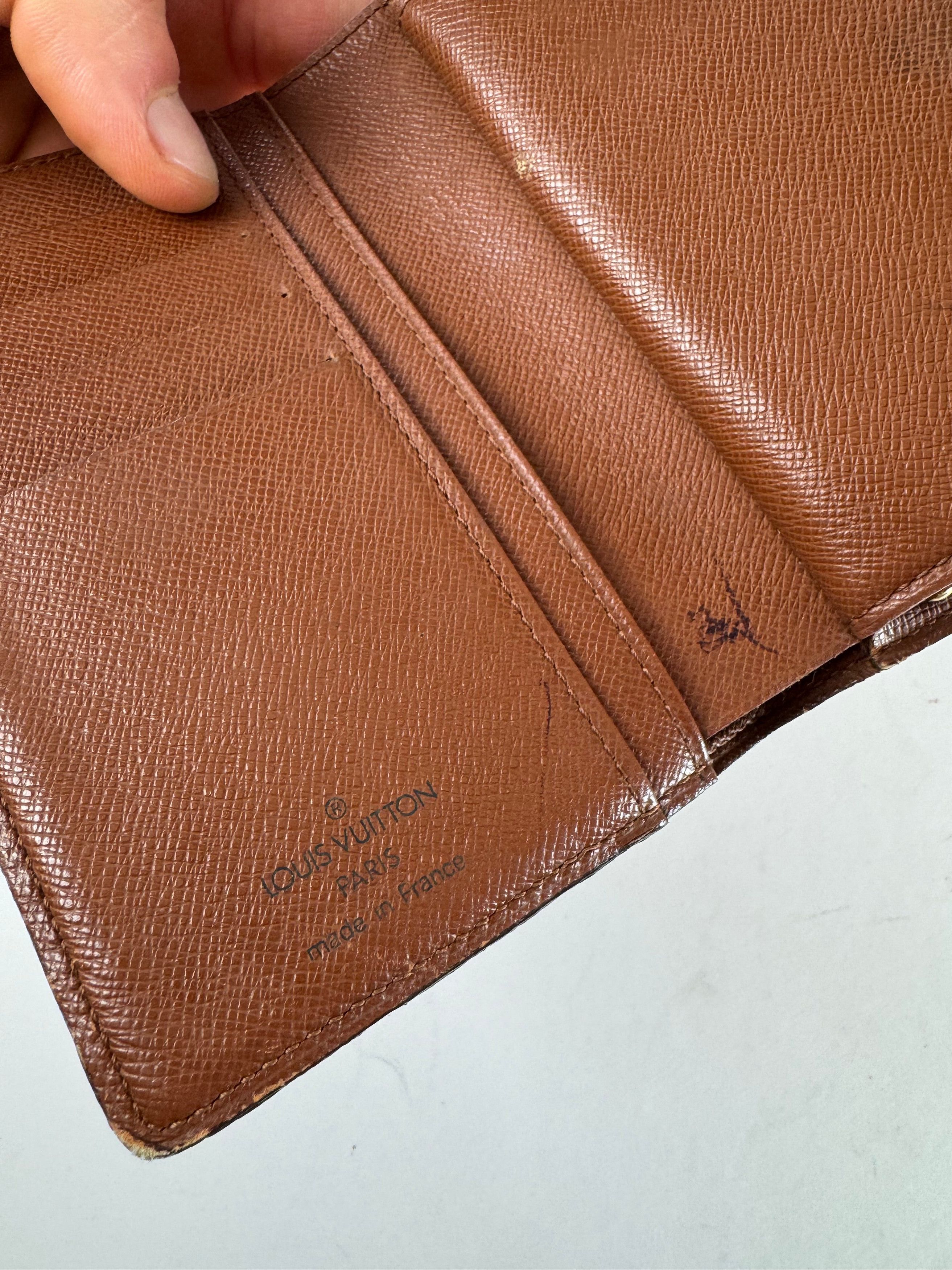 Louis Vuitton Vintage Leather Monogram Wallet Brown Size ONE SIZE - 4 Thumbnail