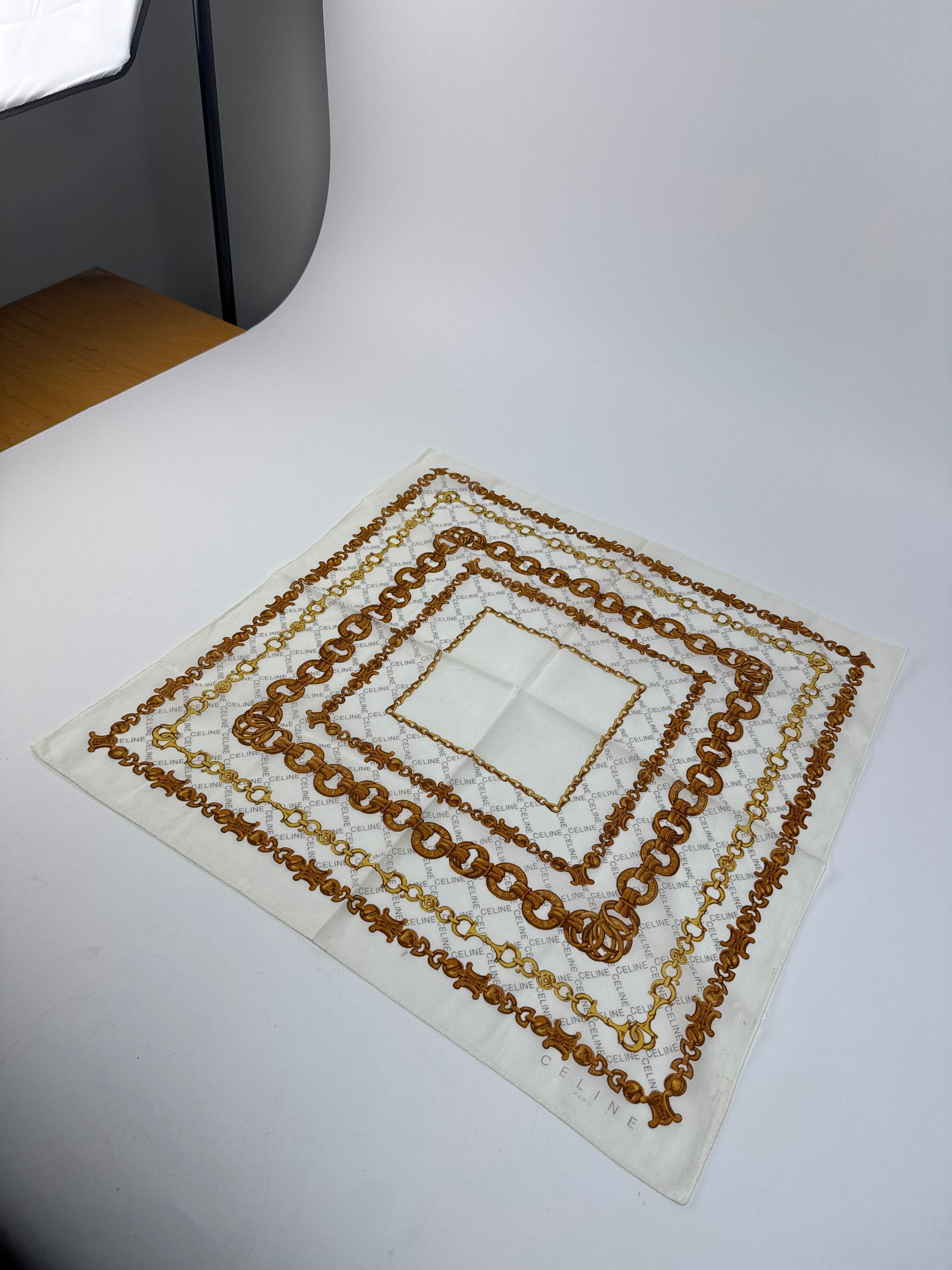 Celine Vintage Baroque Scarf White golden Size ONE SIZE - 4 Thumbnail