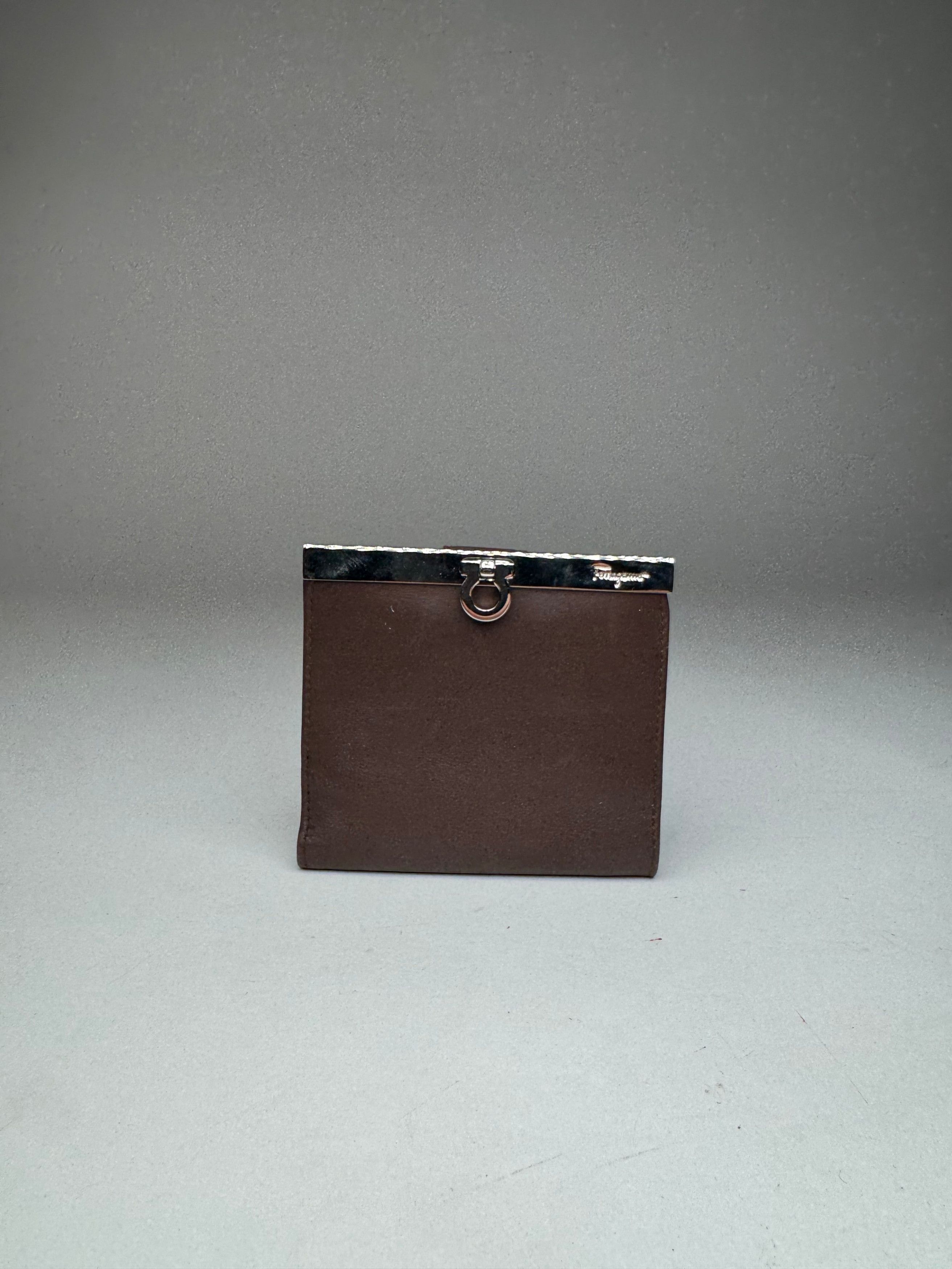 Salvatore Ferragamo Vintage Leather wallet brown Size ONE SIZE - 9 Thumbnail