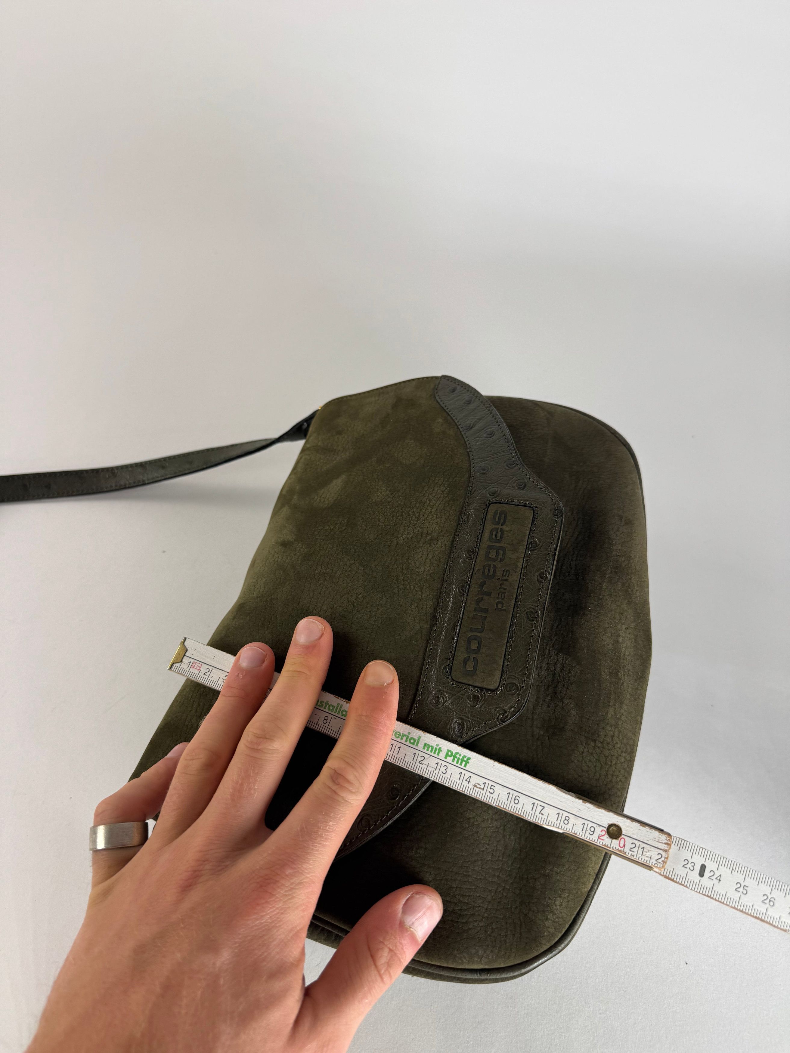 Courreges Vintage Suede Leather Shoulder / Crossbody Bag Khaki Size ONE SIZE - 11 Thumbnail
