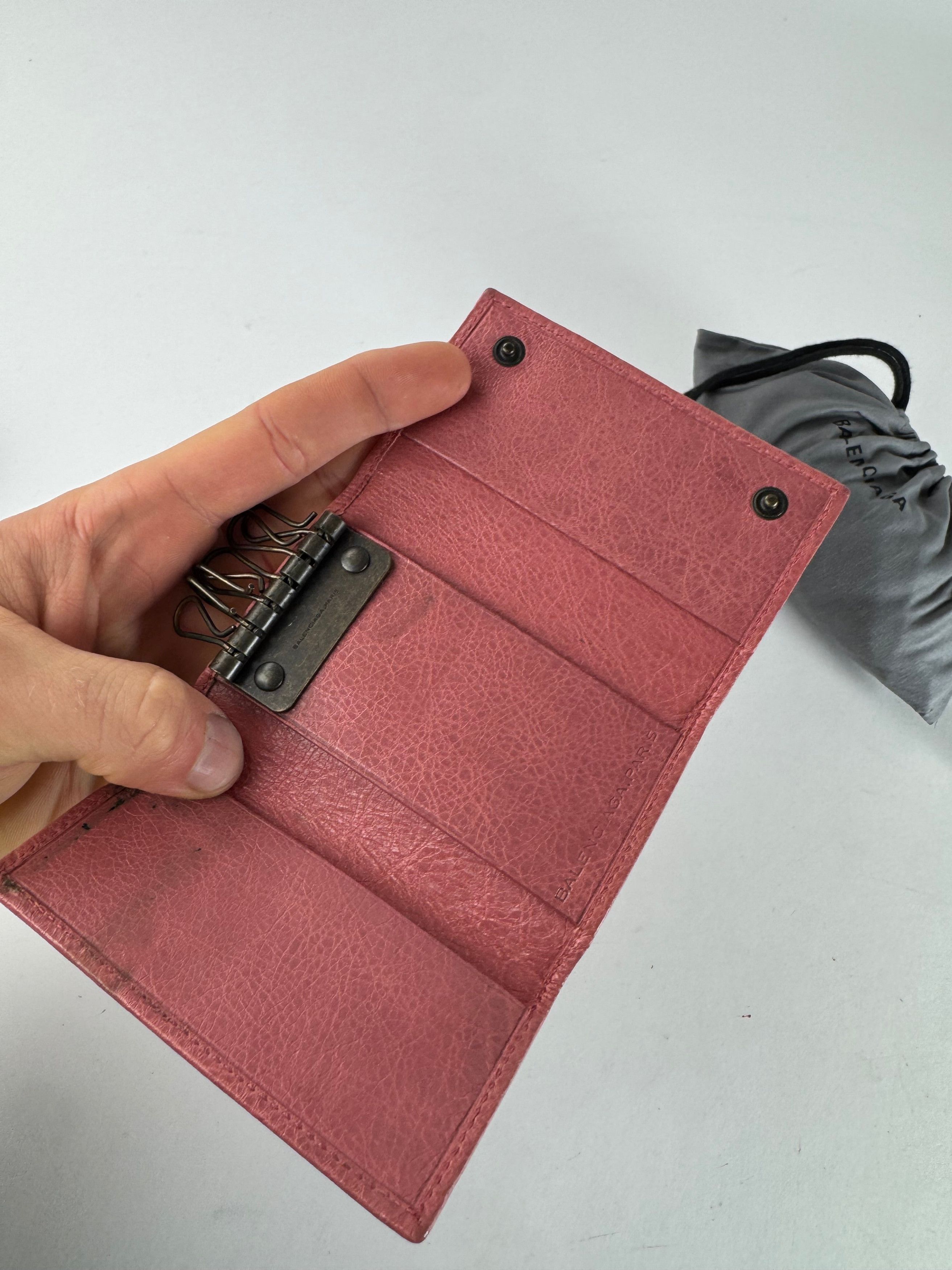 Balenciaga Vintage City Design Leather Key Holder Pink Size ONE SIZE - 5 Thumbnail