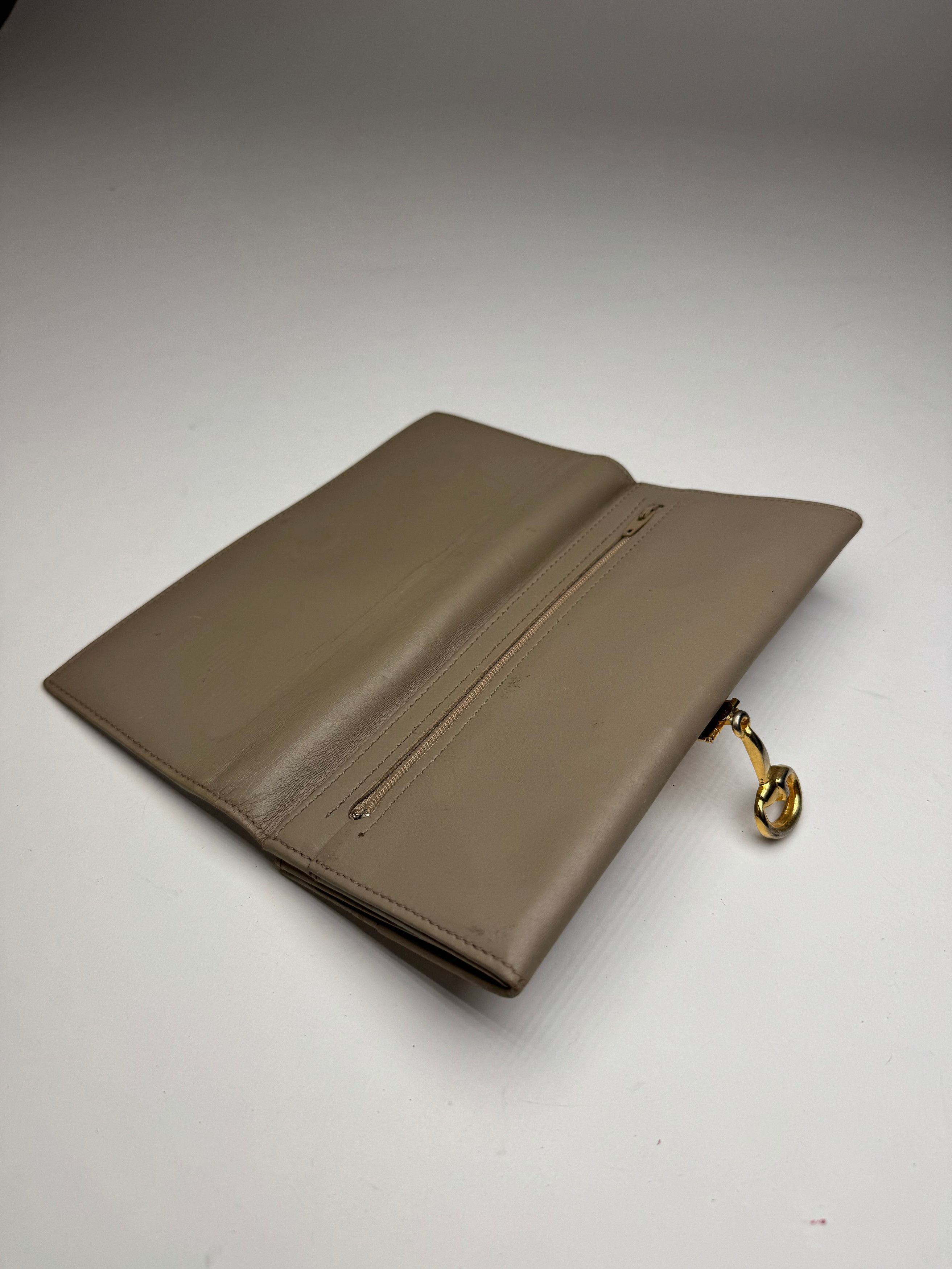Gucci Vintage Long Leather Wallet Beige Size ONE SIZE - 8 Thumbnail