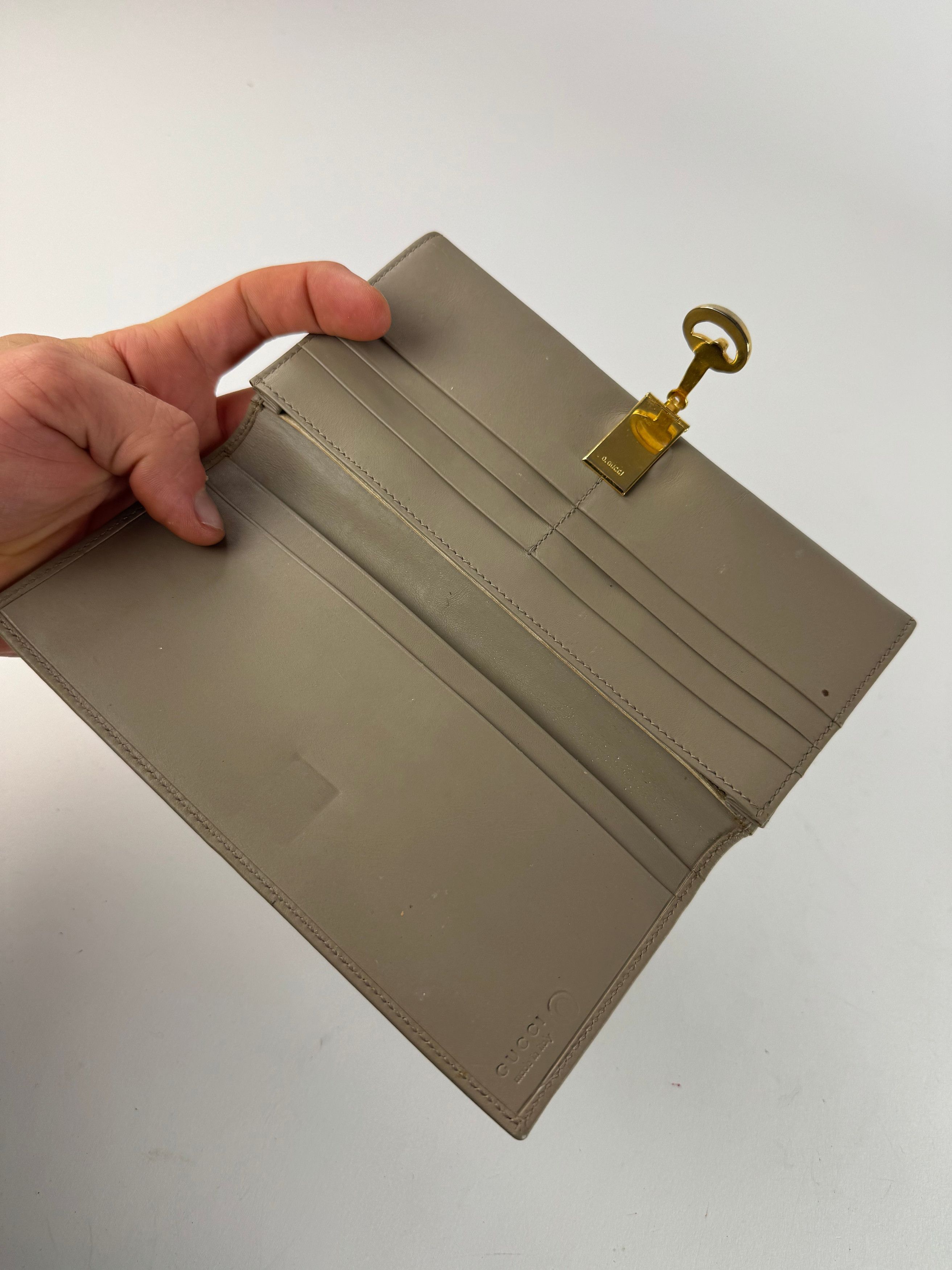 Gucci Vintage Long Leather Wallet Beige Size ONE SIZE - 3 Thumbnail