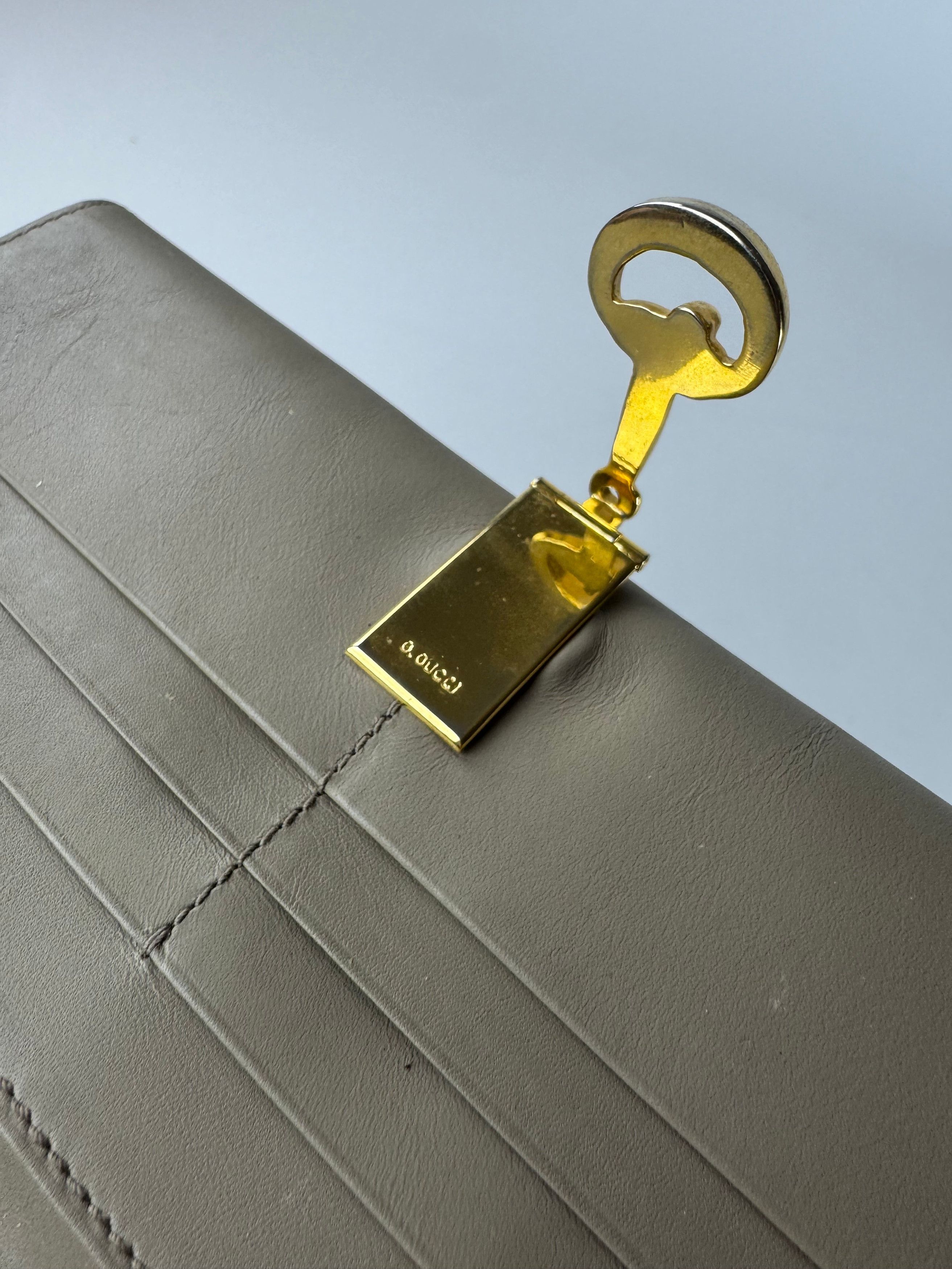 Gucci Vintage Long Leather Wallet Beige Size ONE SIZE - 5 Thumbnail