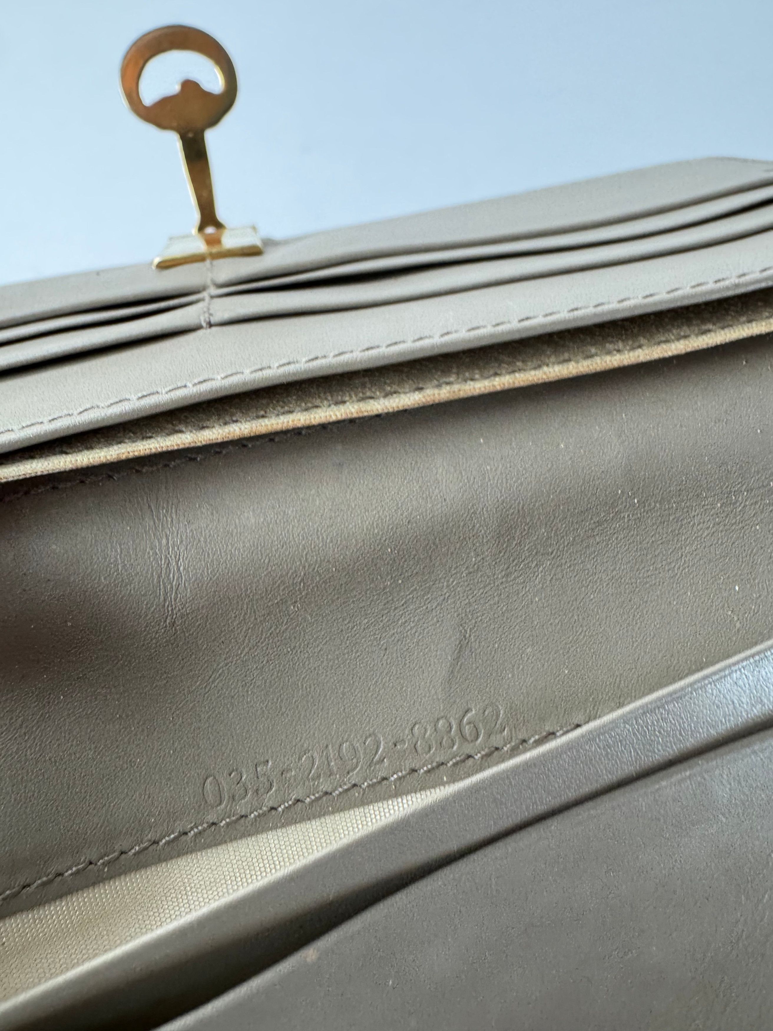 Gucci Vintage Long Leather Wallet Beige Size ONE SIZE - 7 Thumbnail