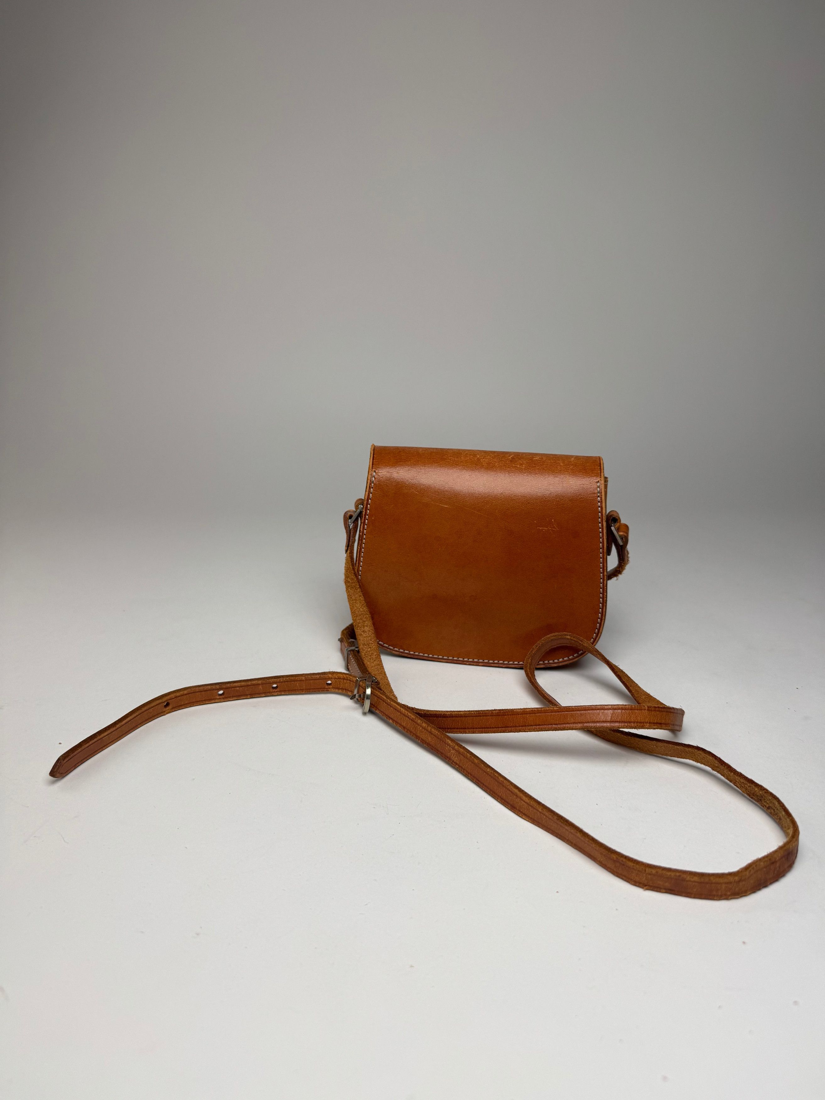 Courreges Vintage Leather Crossbody / Shoulder Bag Brown Size ONE SIZE - 2 Thumbnail