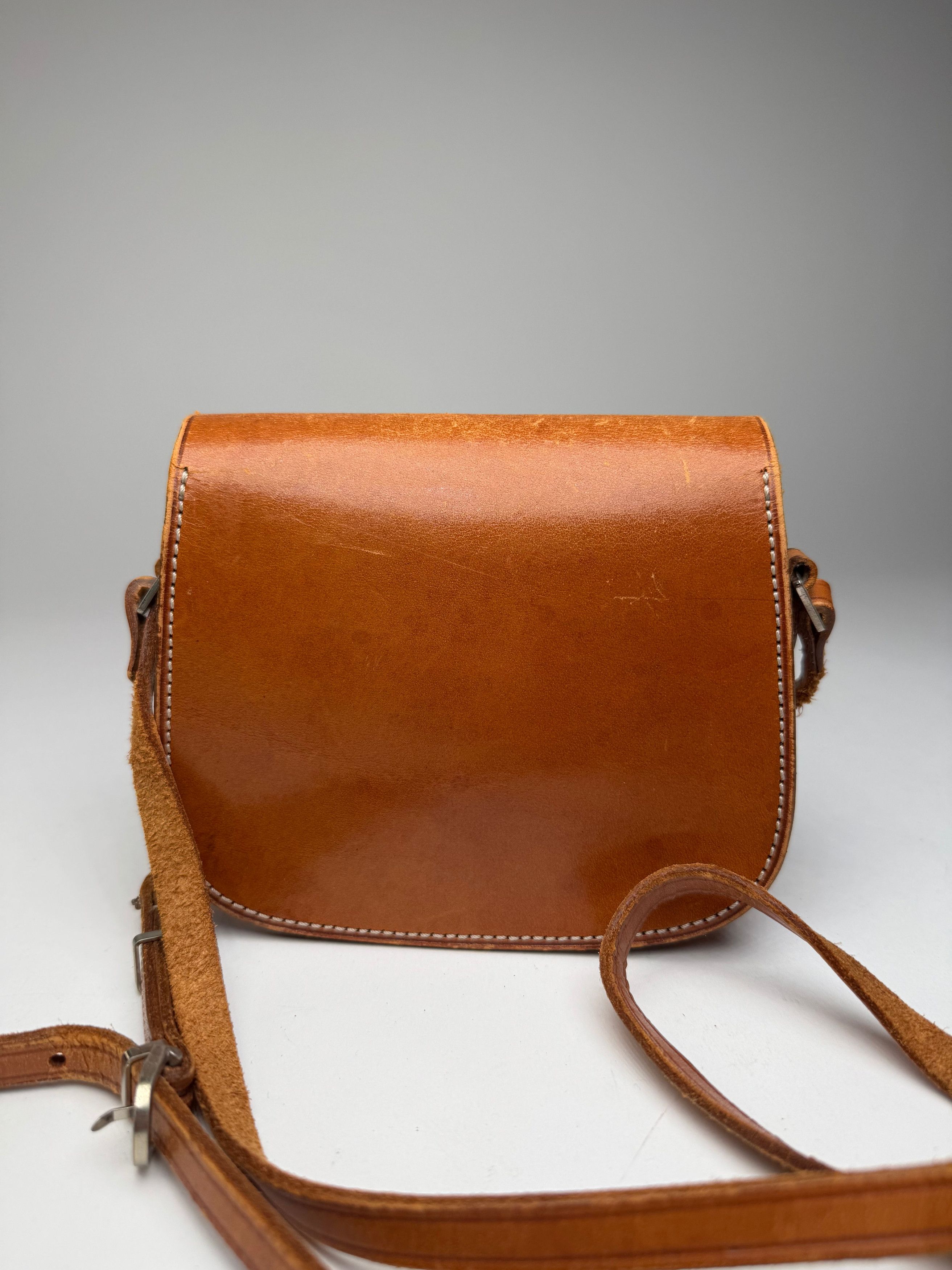 Courreges Vintage Leather Crossbody / Shoulder Bag Brown Size ONE SIZE - 10 Thumbnail