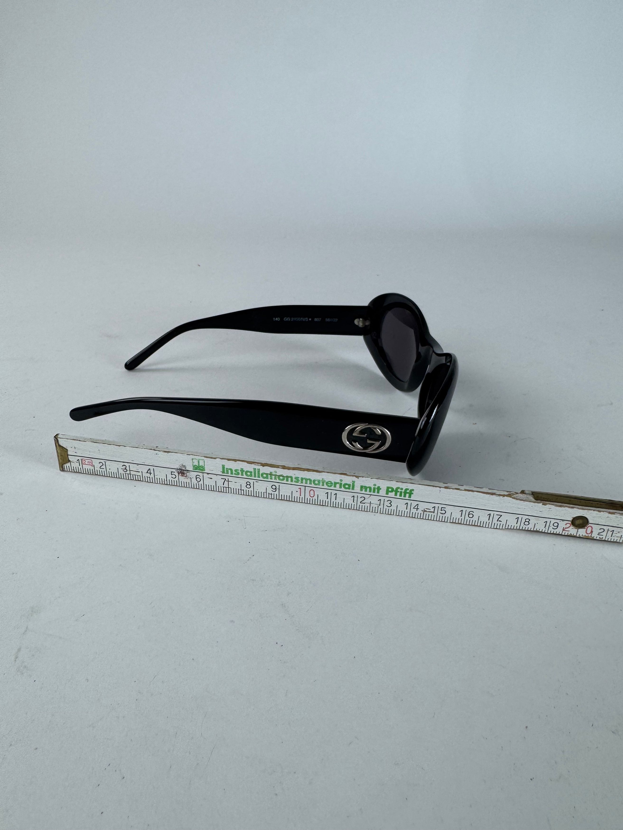 Gucci Vintage Marmont Sunglasses Black Size ONE SIZE - 8 Thumbnail