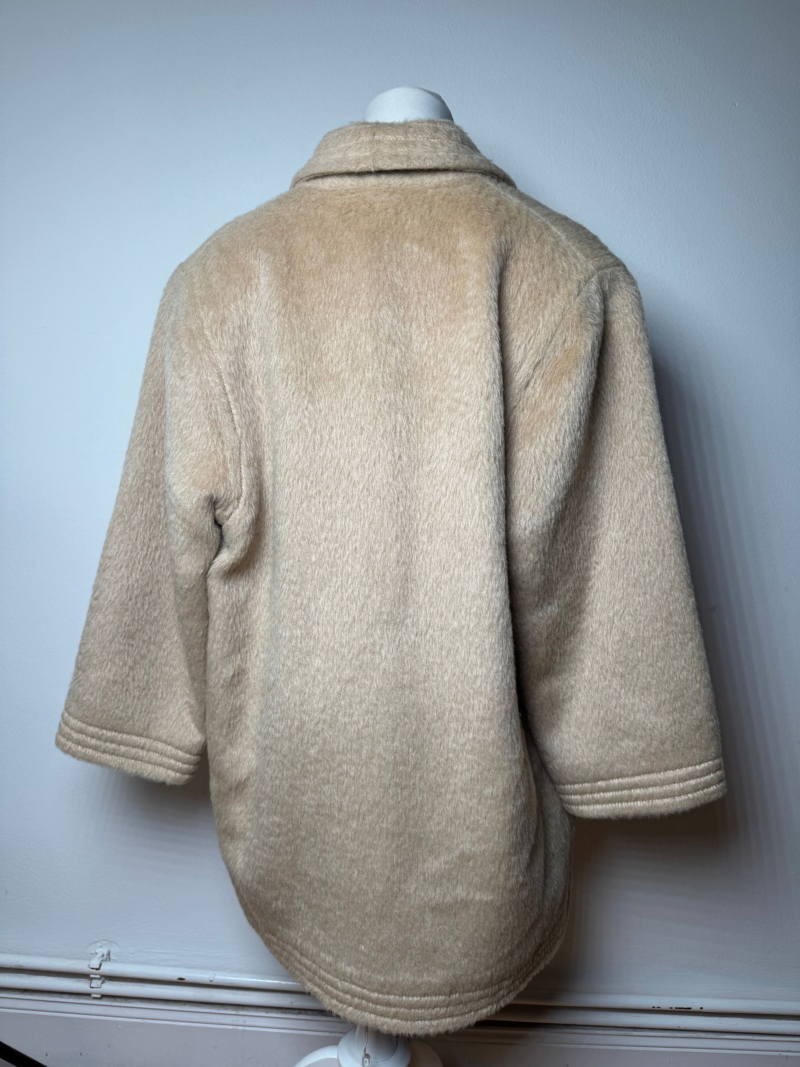 Givenchy Vintage Lama Hair Coat Beige M/L Size S / US 4 / IT 40 - 13 Thumbnail