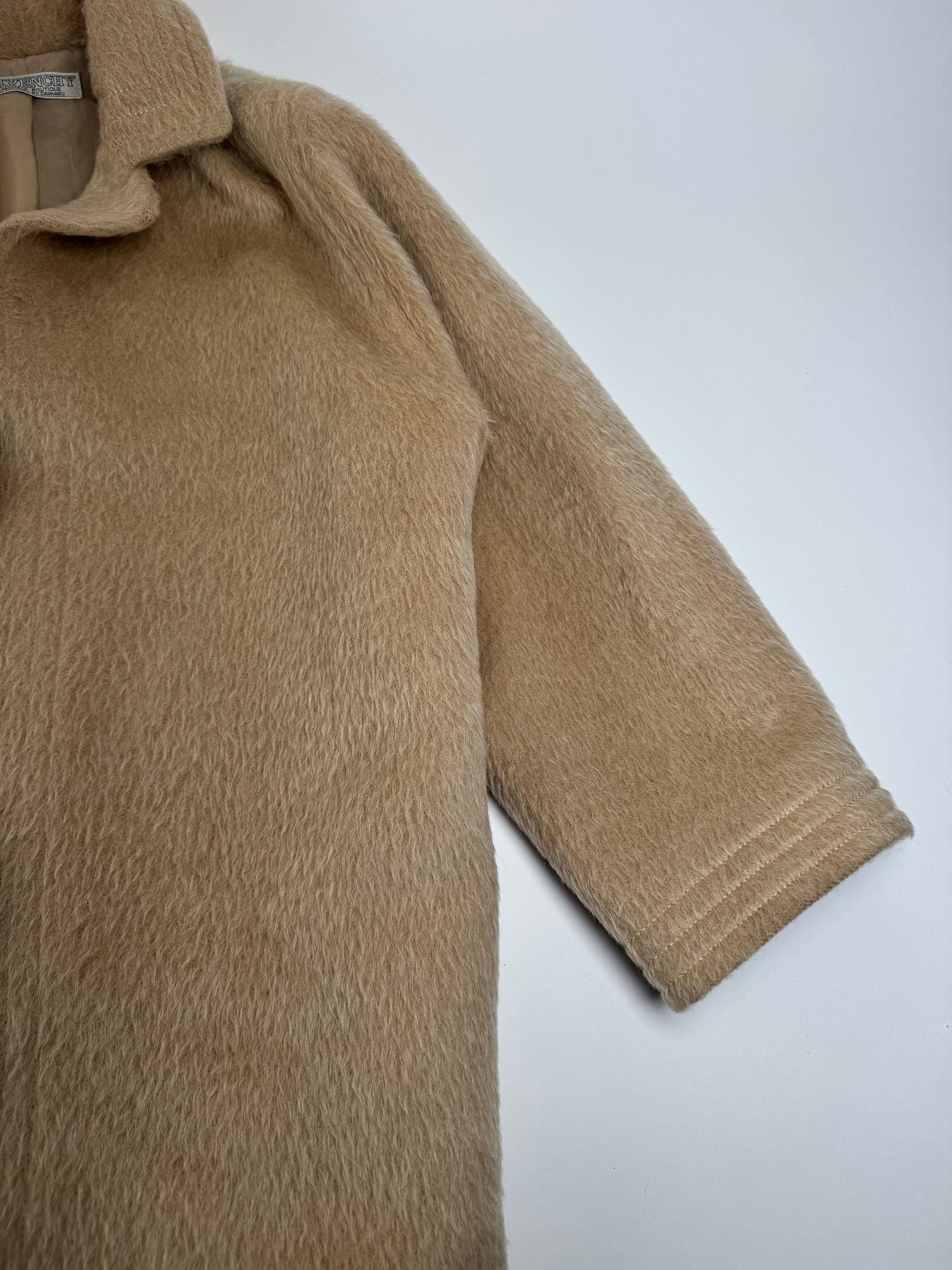 Givenchy Vintage Lama Hair Coat Beige M/L Size S / US 4 / IT 40 - 6 Thumbnail