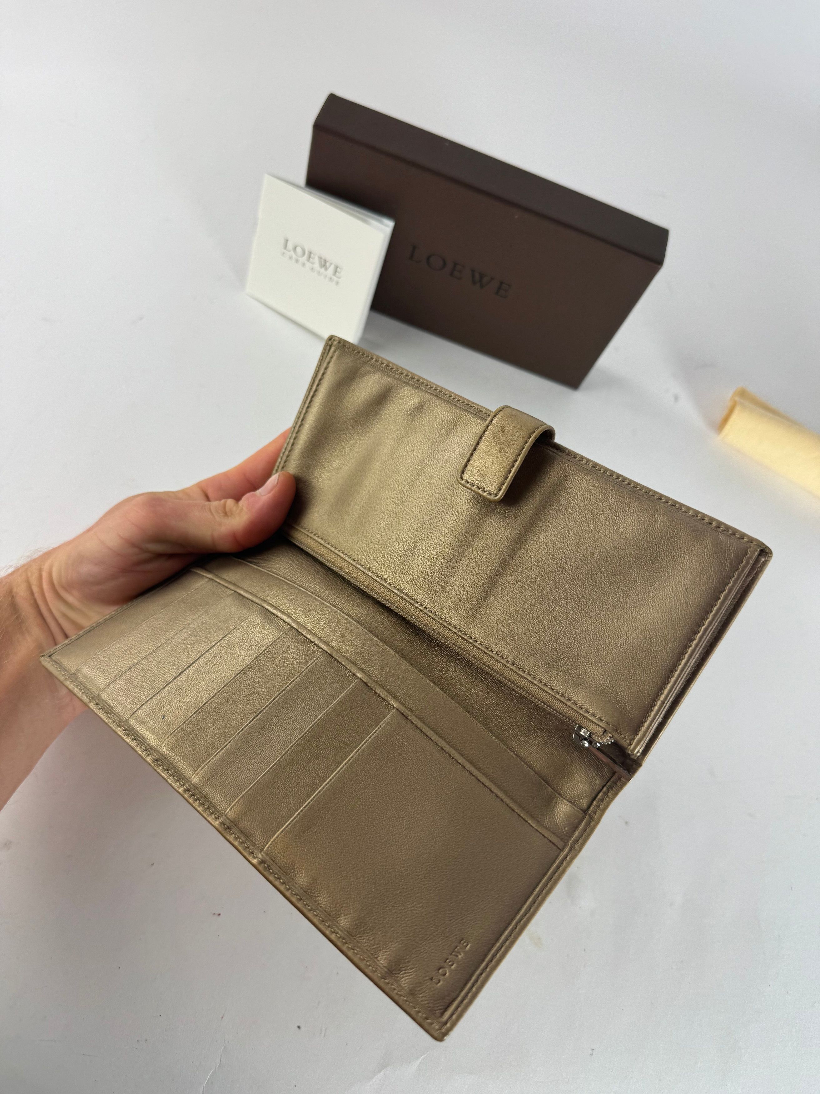 Loewe Vintage Madrid Angaram Logo Leather Wallet Golden Size ONE SIZE - 3 Thumbnail