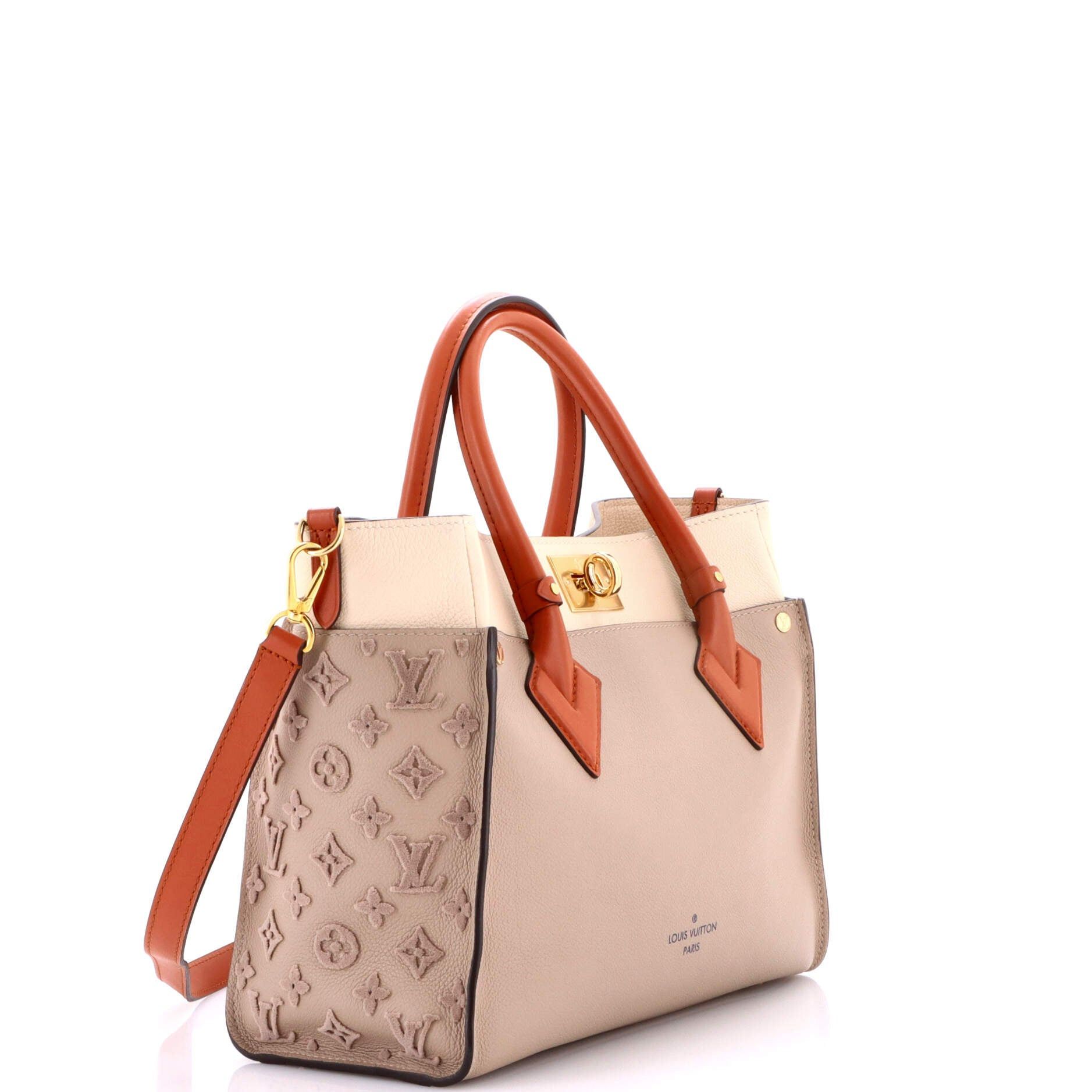 Louis Vuitton On My Side Tote Size ONE SIZE - 2 Thumbnail