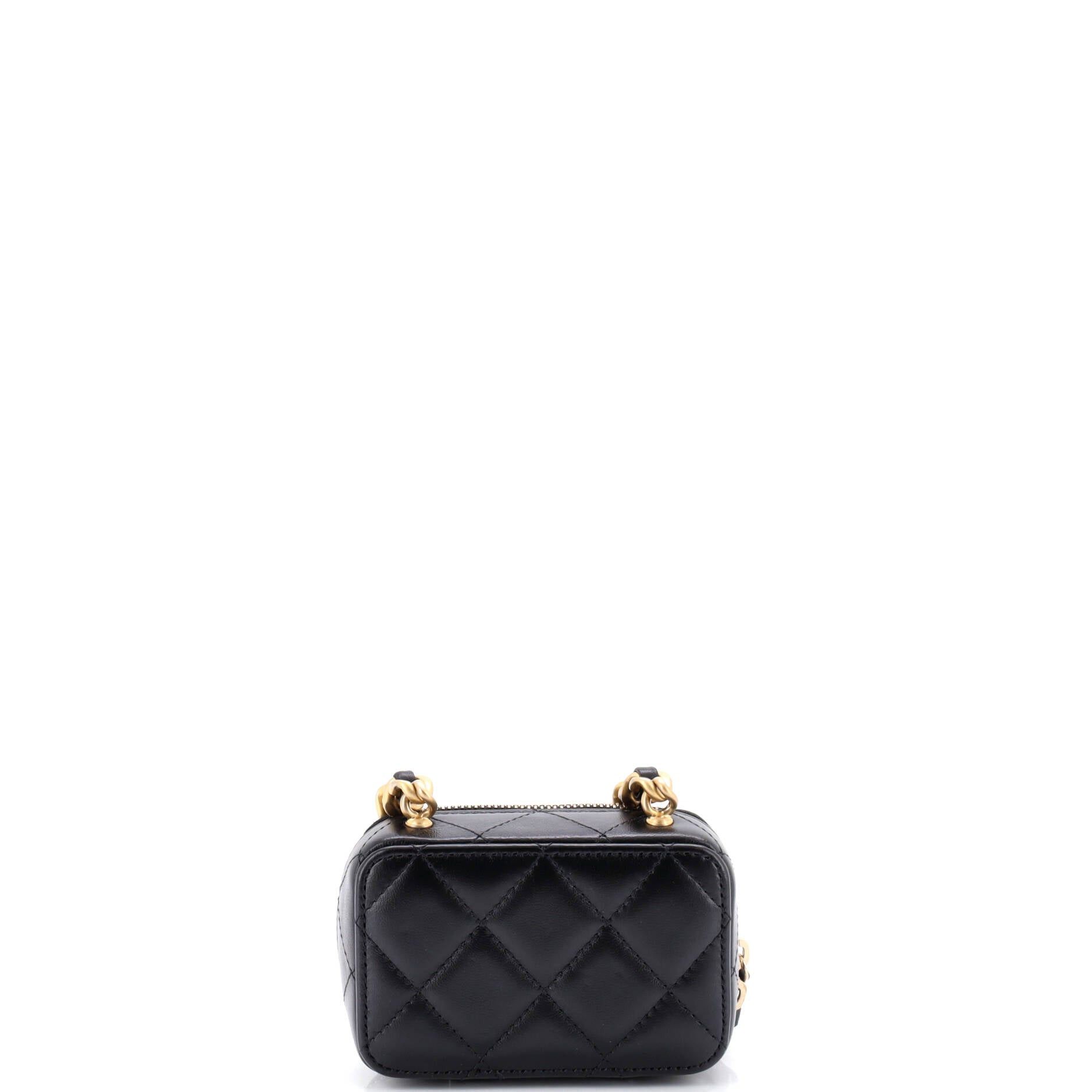 Chanel Lacquered Metal CC Zip Around Card Holder on Chain Size ONE SIZE - 3 Thumbnail