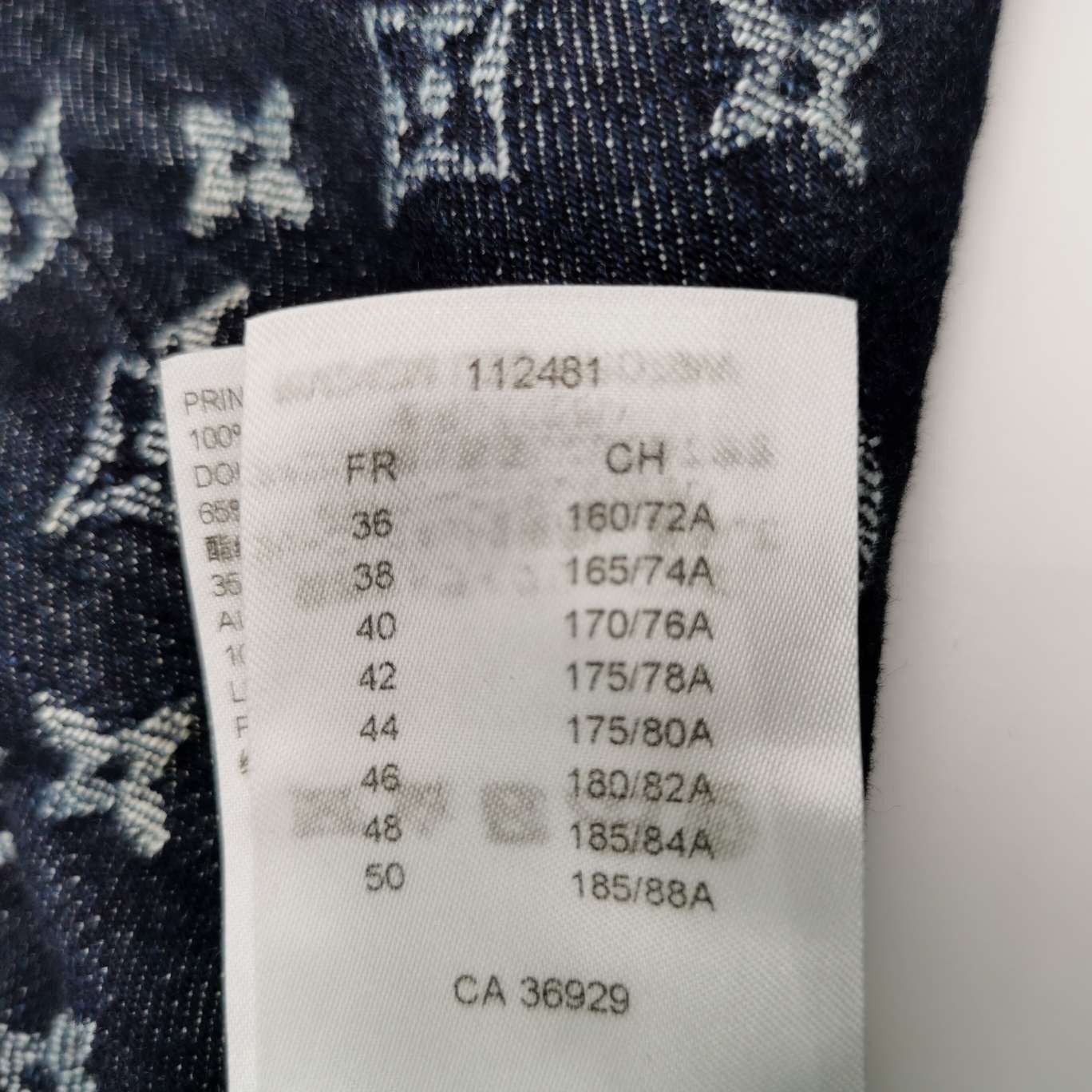 Louis Vuitton Louis Vuitton x NBA Cotton Logo Crewneck T-Shirt XS Size US XS / EU 42 / 0 - 13 Thumbnail