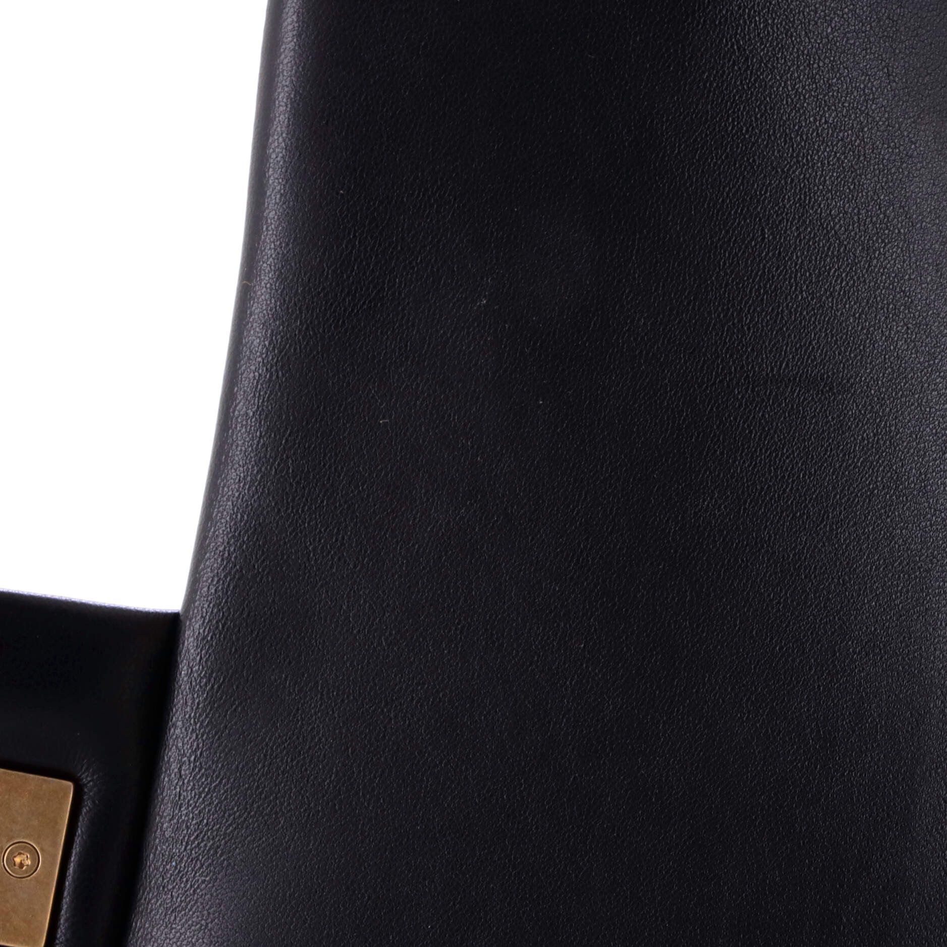 Chanel Crush on Chains Flap Bag Size ONE SIZE - 7 Thumbnail