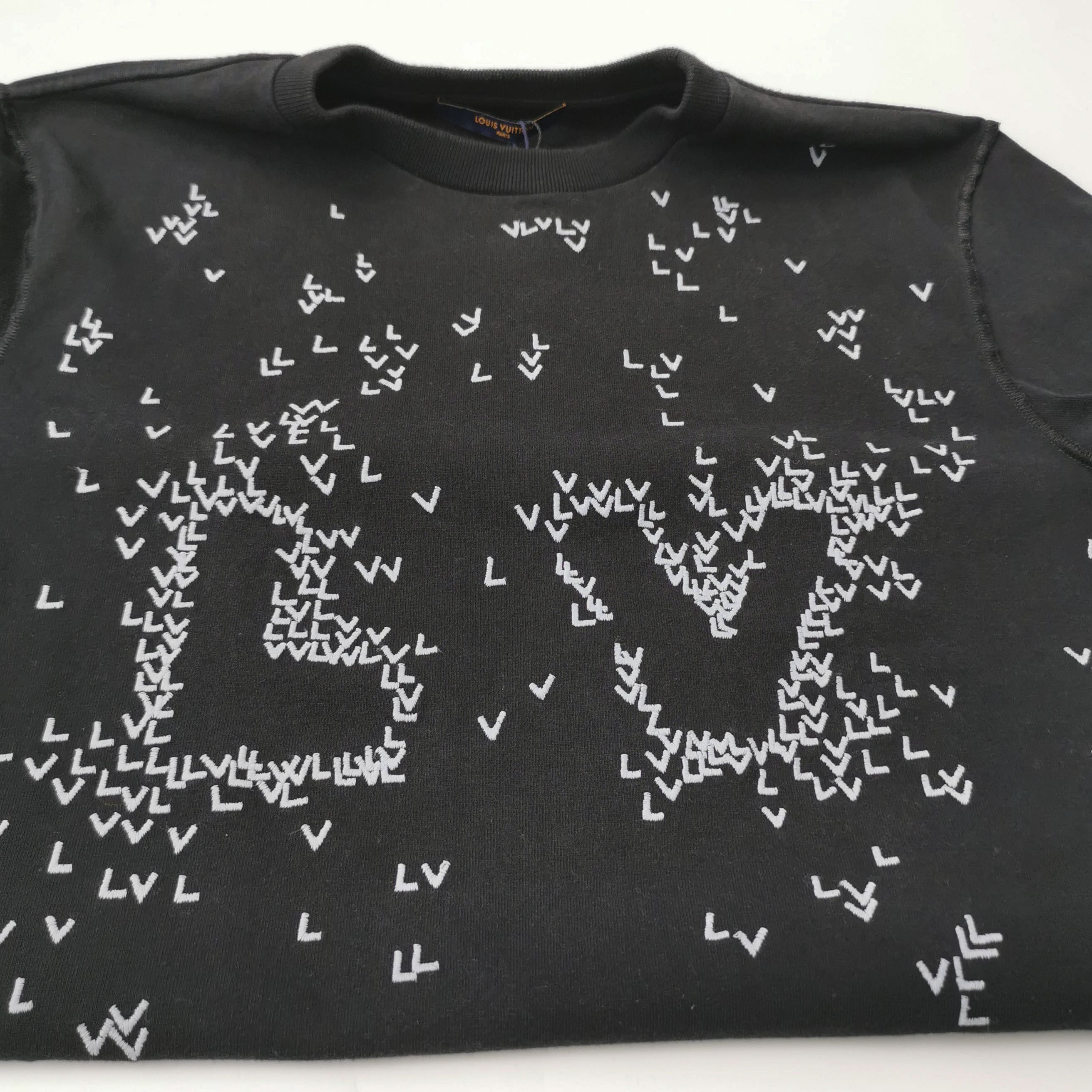 Louis Vuitton Louis Vuitton S Size Cotton Logo Crewneck T-Shirt Size US S / EU 44-46 / 1 - 5 Thumbnail