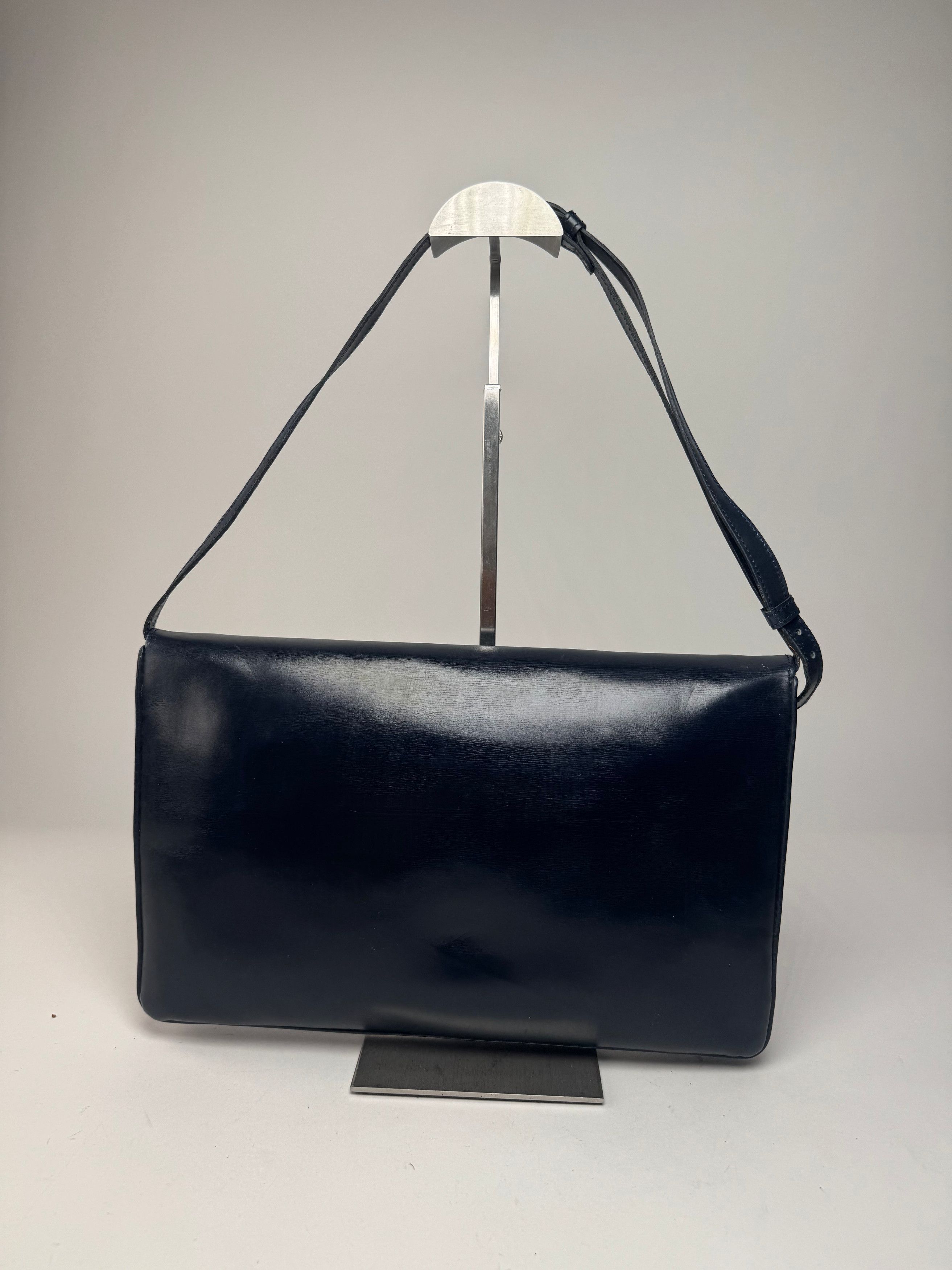 Loewe Vintage Leather Shoulder Bag Navy Size ONE SIZE - 2 Thumbnail