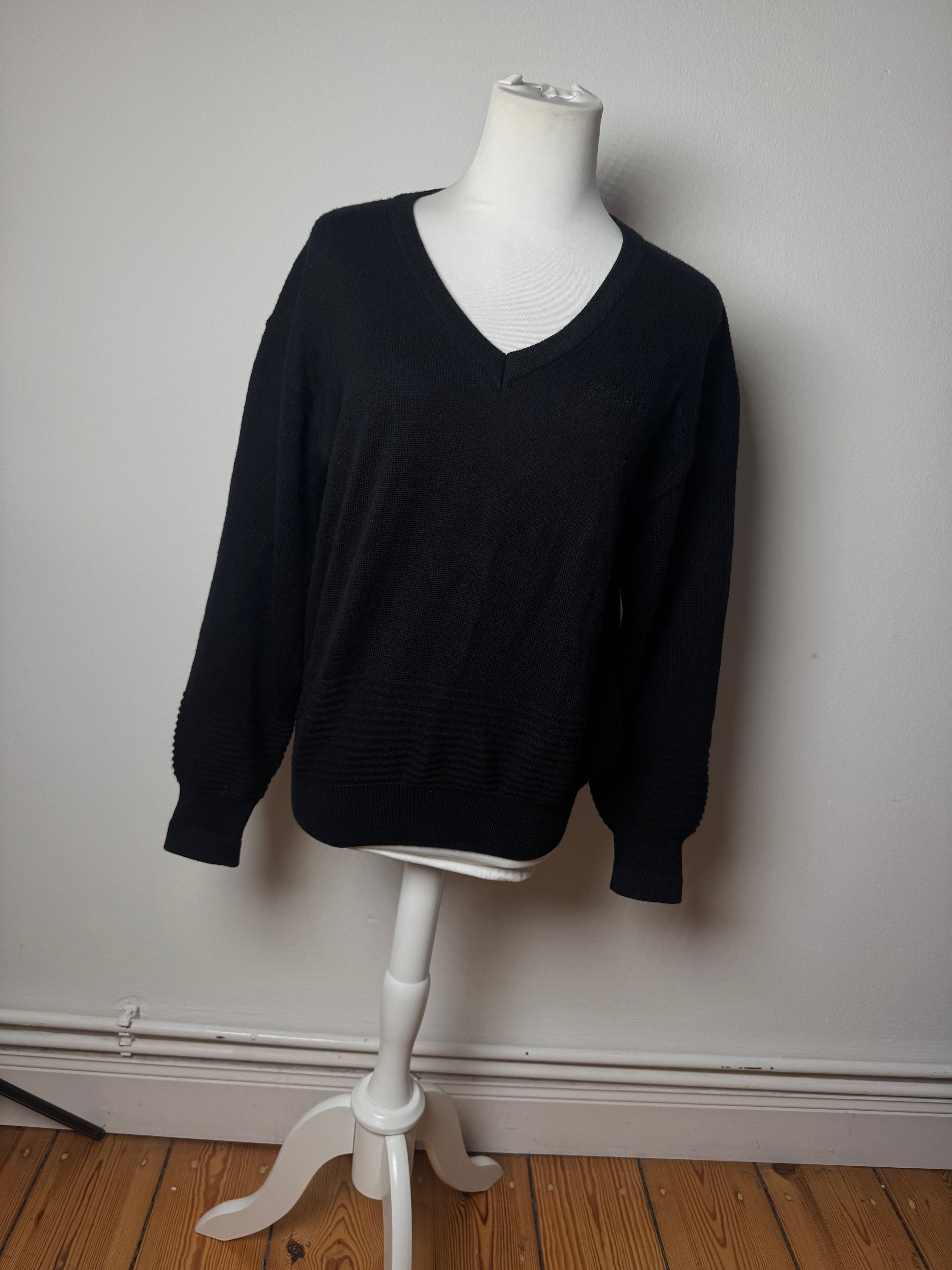 Balenciaga Vintage V-Neck Sweater Black L Size L / US 10 / IT 46 - 11 Thumbnail