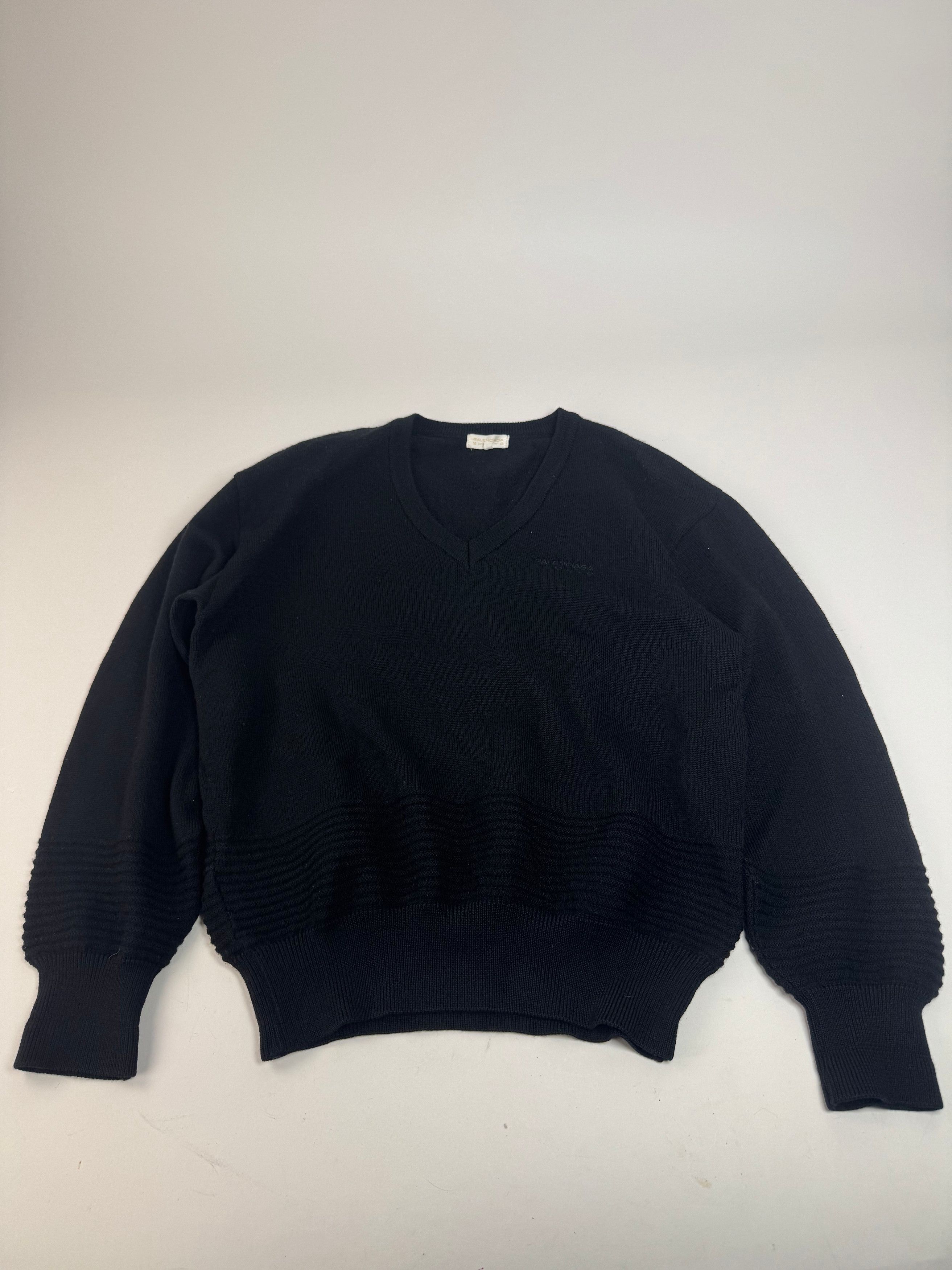 Balenciaga Vintage V-Neck Sweater Black L Size L / US 10 / IT 46 - 4 Thumbnail