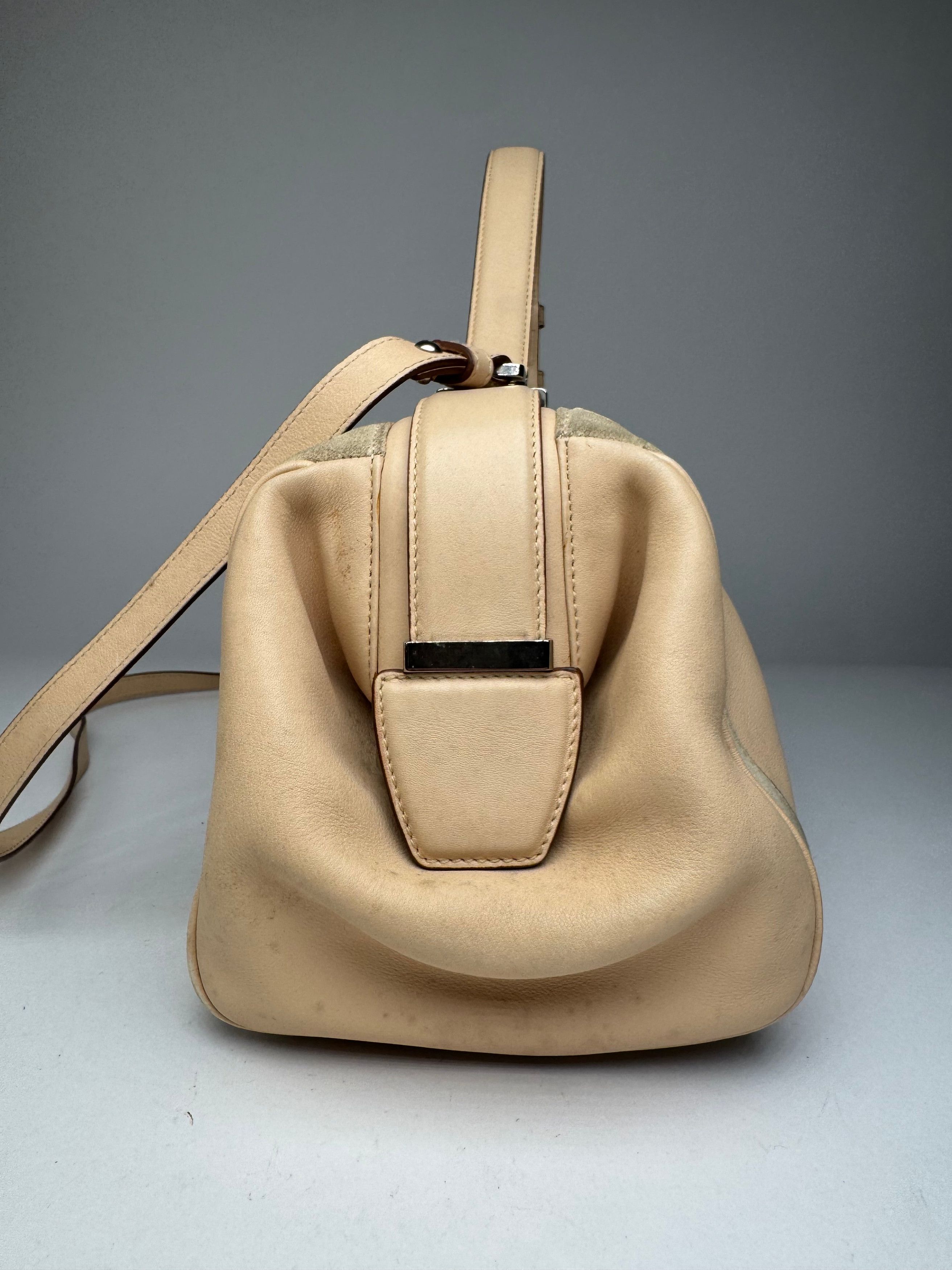 Salvatore Ferragamo Vintage 2Way leather / suede Handbag pink / grey Size ONE SIZE - 7 Thumbnail