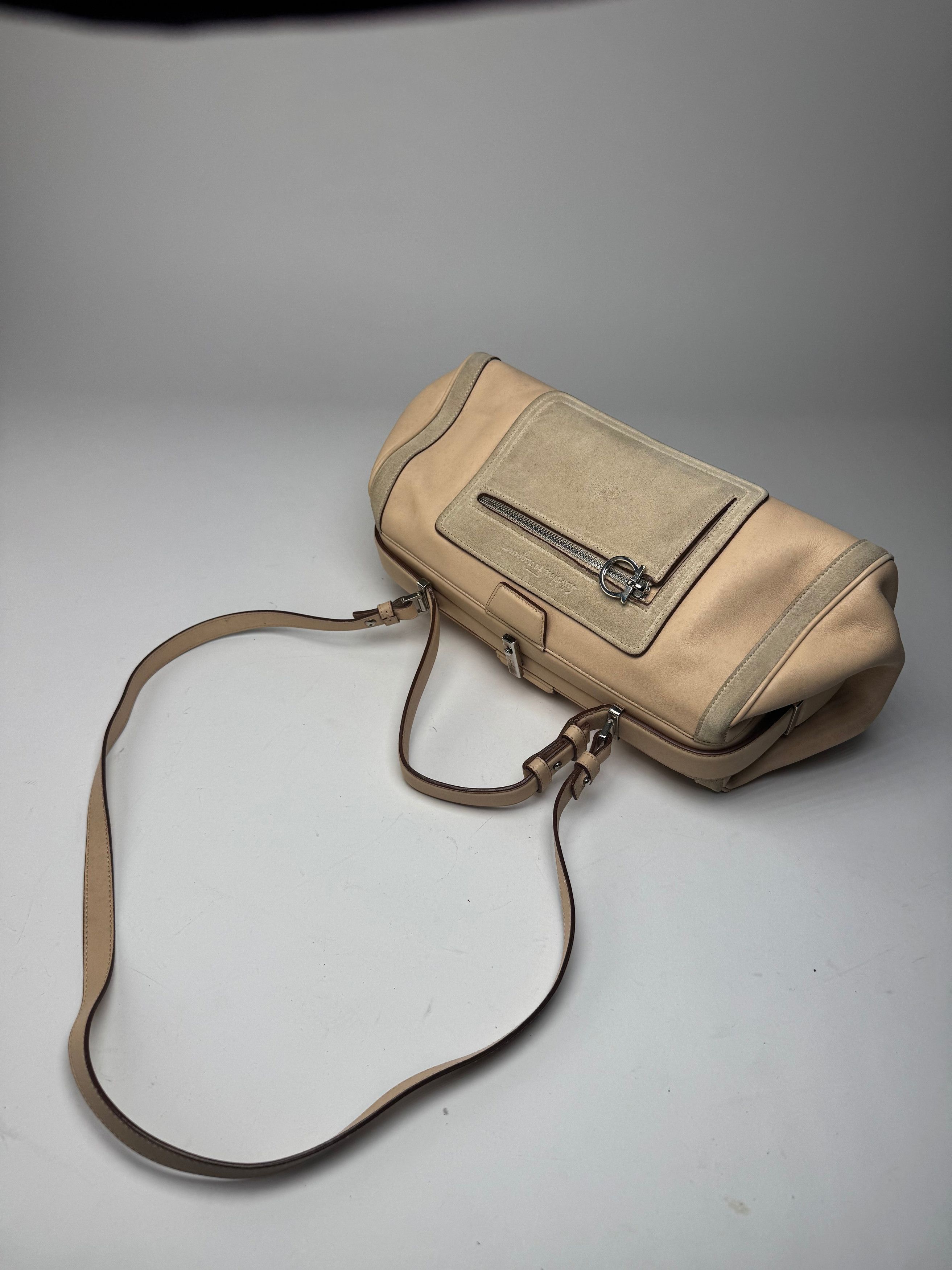 Salvatore Ferragamo Vintage 2Way leather / suede Handbag pink / grey Size ONE SIZE - 9 Thumbnail