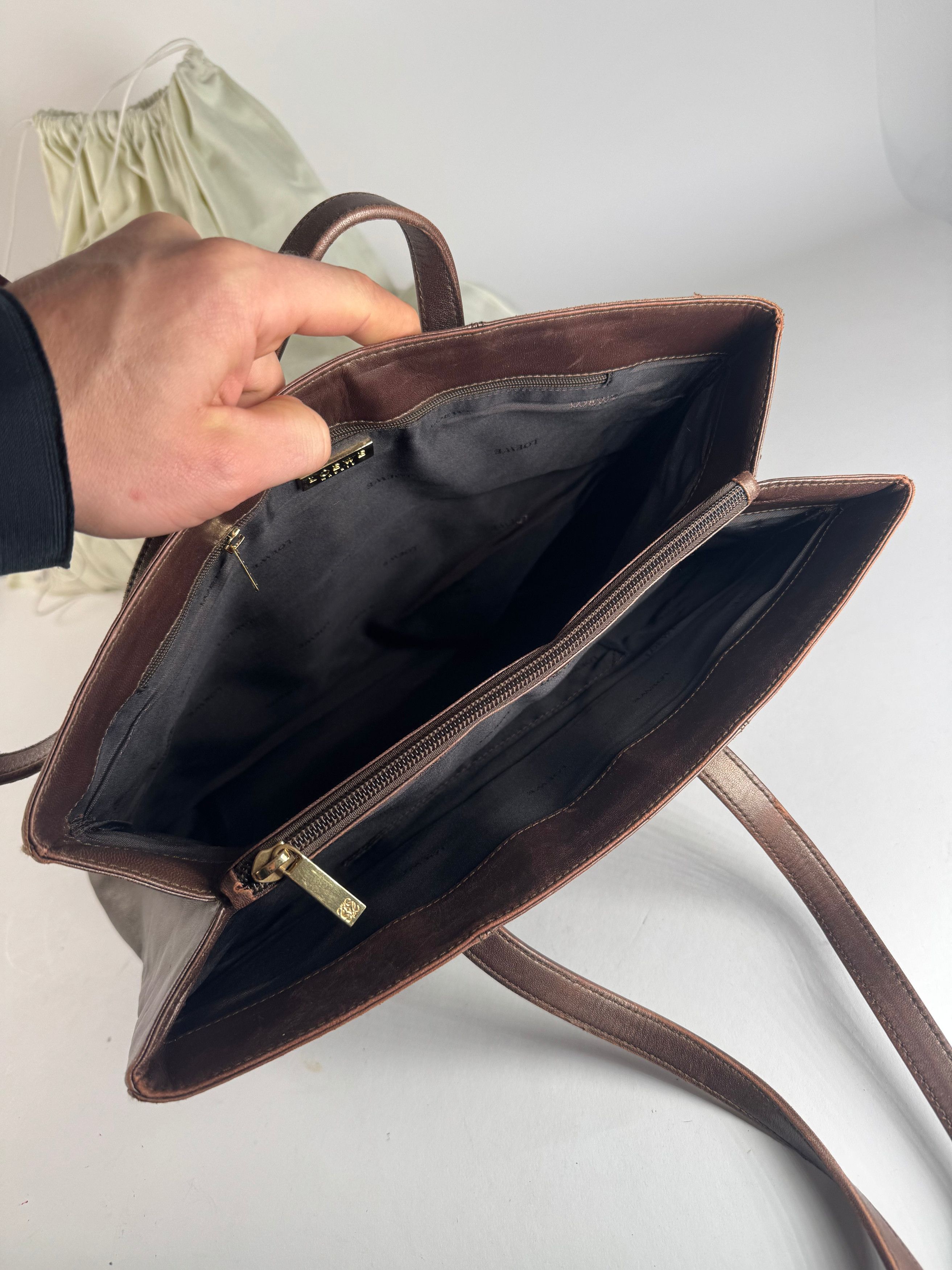 Loewe Vintage Madrid Leather Tote Bag Bronze Size ONE SIZE - 4 Thumbnail